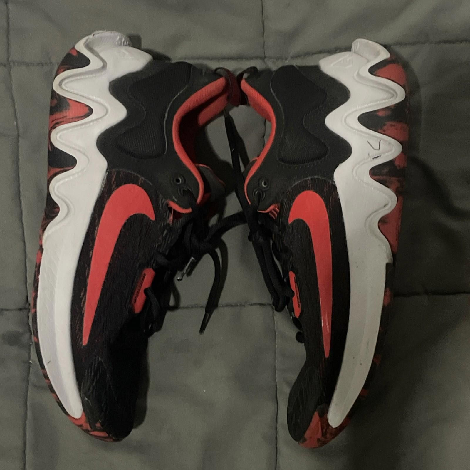 Nike Nike Giannis Immortality 2 Black University Red Wolf sz 8.5 Size US 8.5 / EU 41-42 - 3 Thumbnail