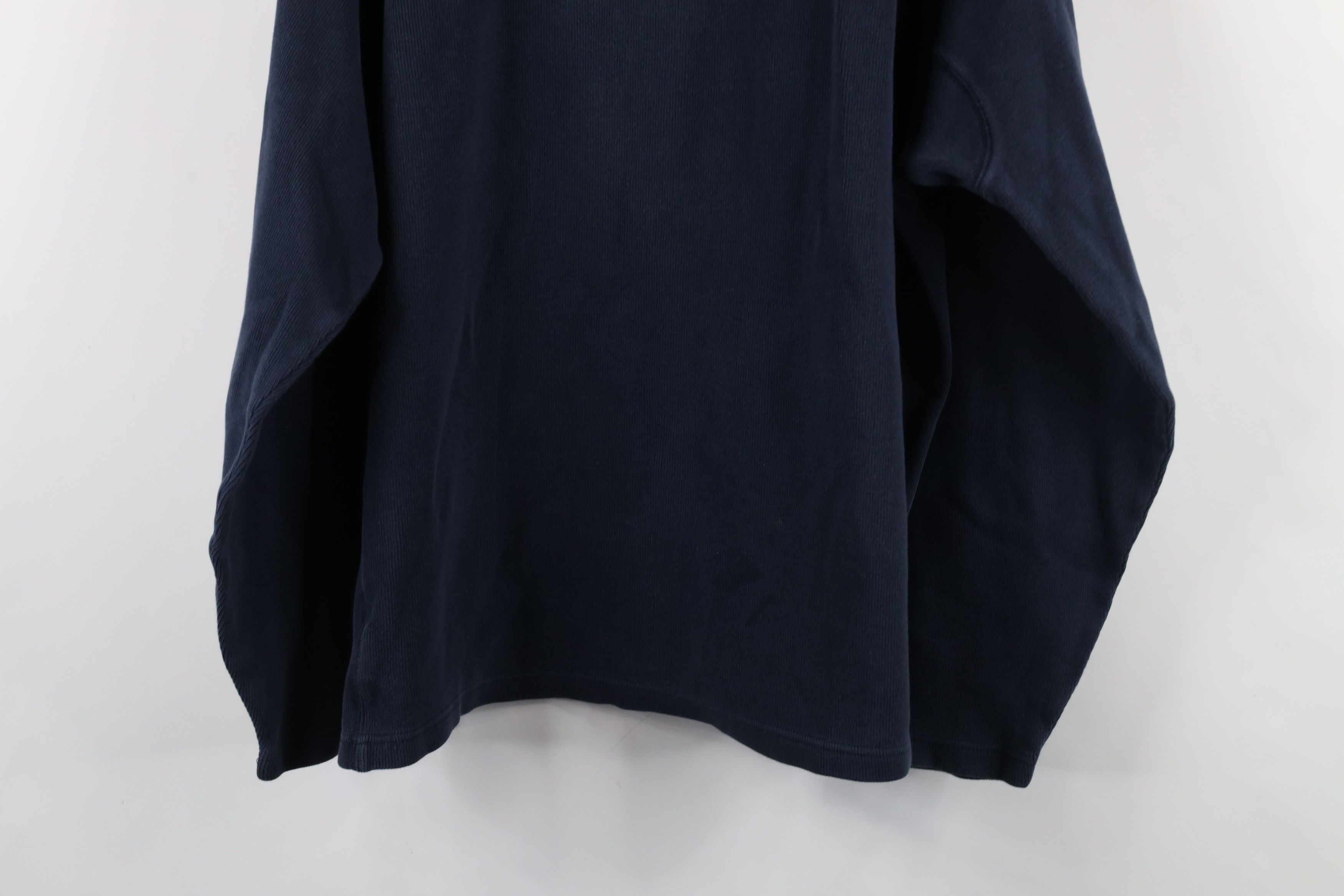 Tommy Hilfiger × Vintage Vintage 90s Tommy Hilfiger Knit Chain Stitch T-Shirt Blue Size US XXL / EU 58 / 5 - 14 Thumbnail