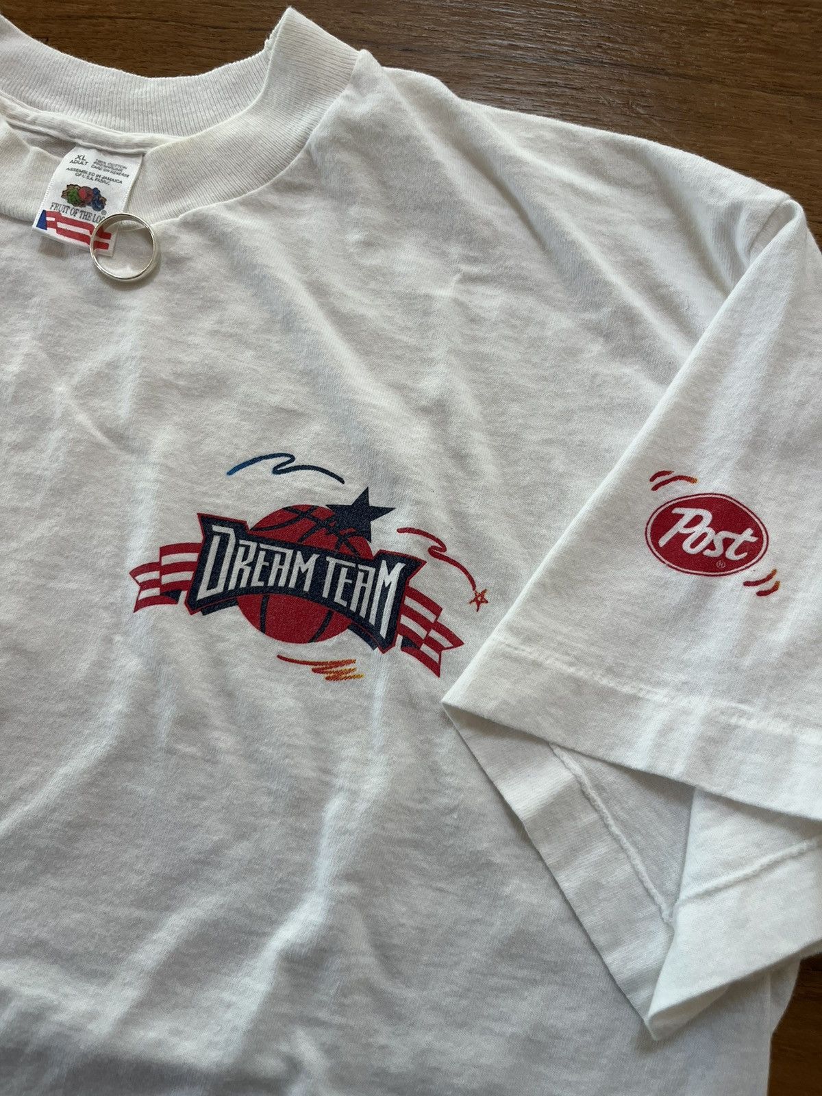 USA Olympics × Vintage Vintage DREAM TEAM USA Basketball Sign on back 90’s Tshirt Size US XL / EU 56 / 4 - 6 Thumbnail