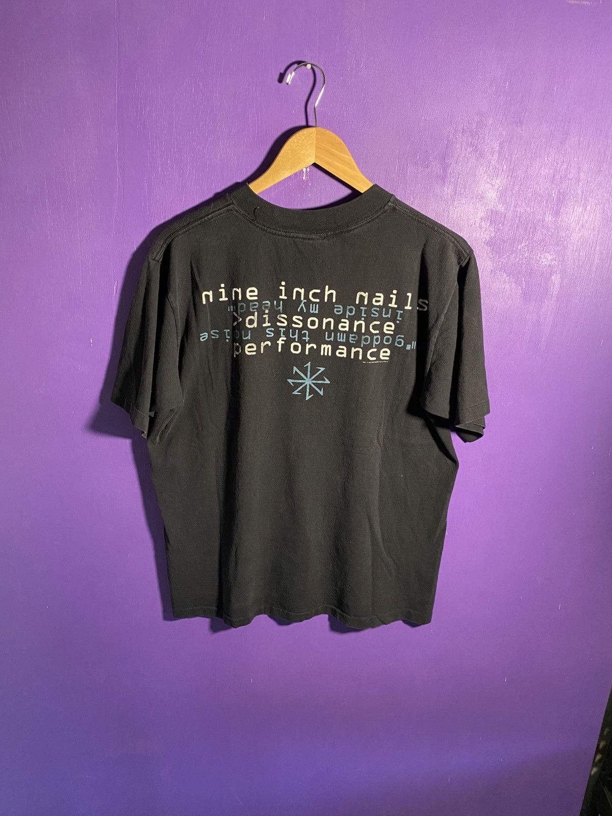 Band Tees Vintage 1995 Nine inch nails dissonance tour tee Size US L / EU 52-54 / 3 - 2 Thumbnail