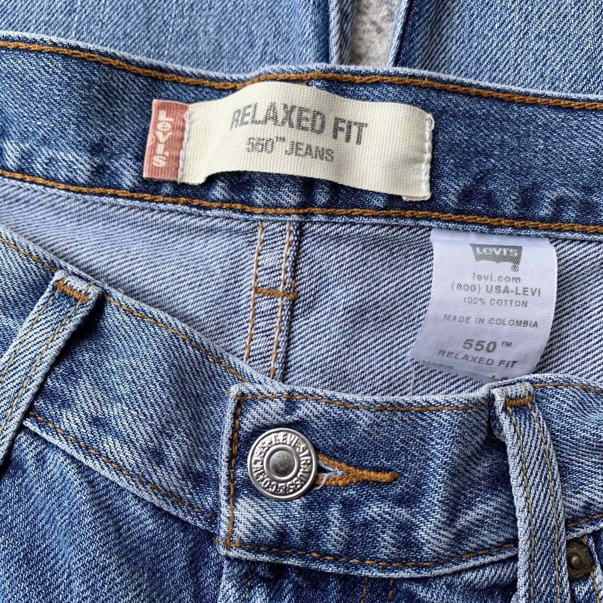 Levi's Vintage Clothing Vintage Levi’s 550 Relaxed fit Blue wash Jeans Size US 32 / EU 48 - 11 Thumbnail