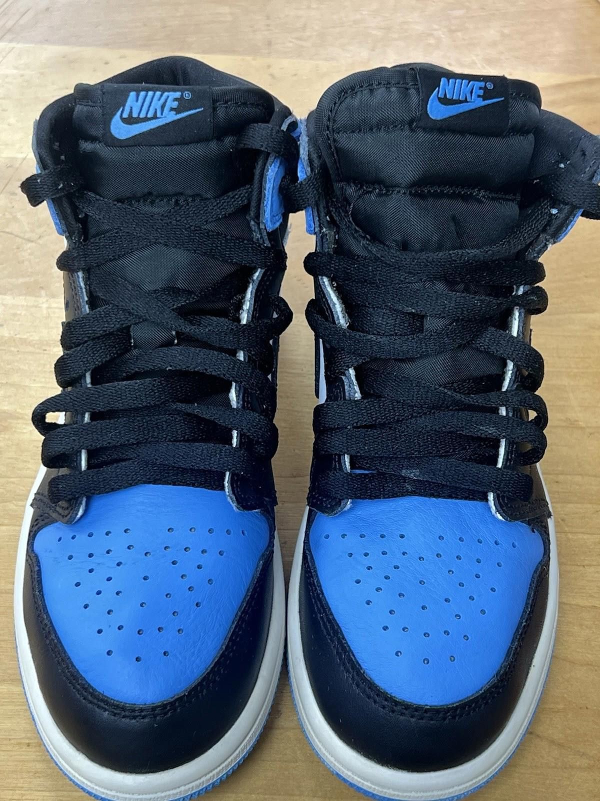 Jordan Brand Jordan Air Jordan 1 Mid Shoes Boys 3Y Blue Black Basketball Size US 5 / EU 37 - 2 Thumbnail