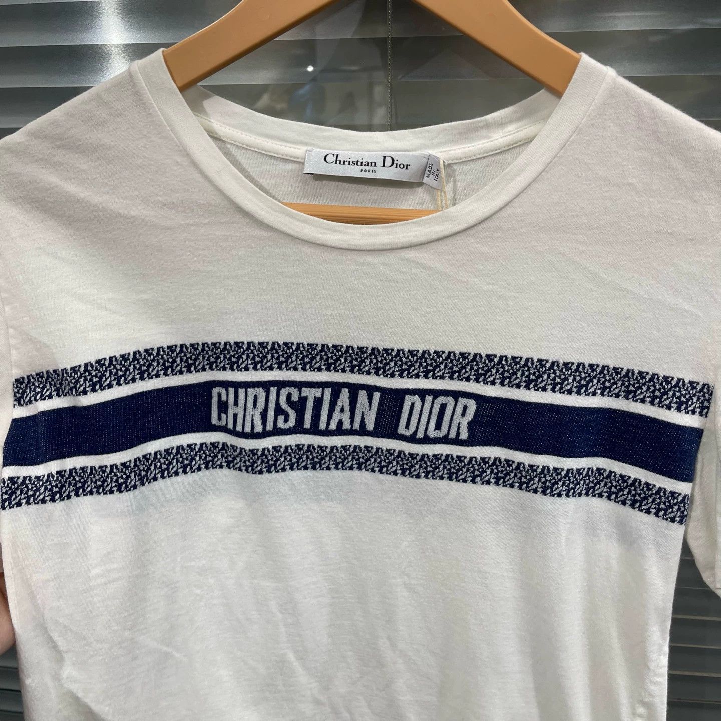 Dior Dior Embroidered Slogan Tee Size S 99 New Size S / US 4 / IT 40 - 4 Thumbnail