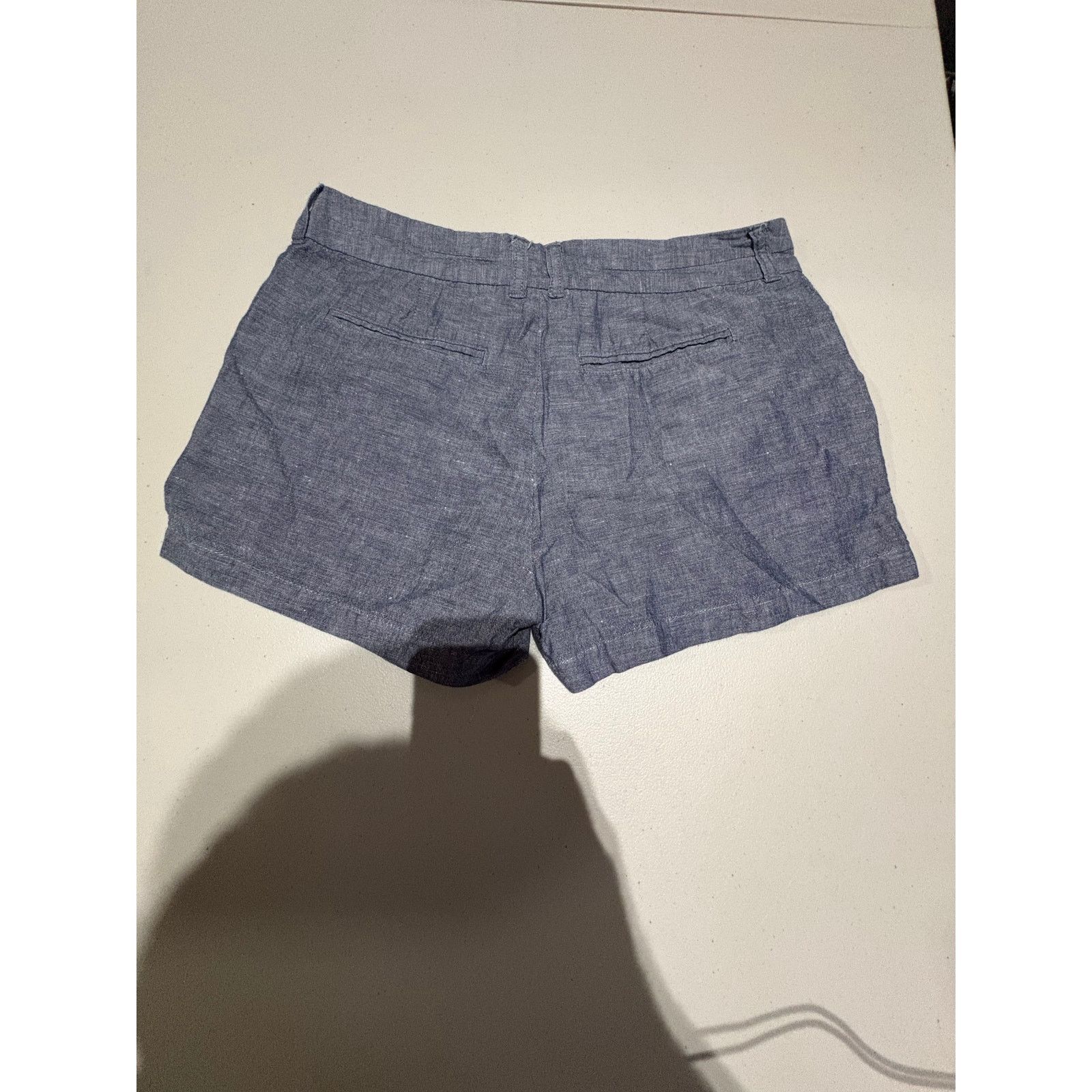 Gap Gap Khakis Women’s Chambray Shorts Size 4 City 3 Inch Blue Size 27" / US 4 / IT 40 - 4 Thumbnail