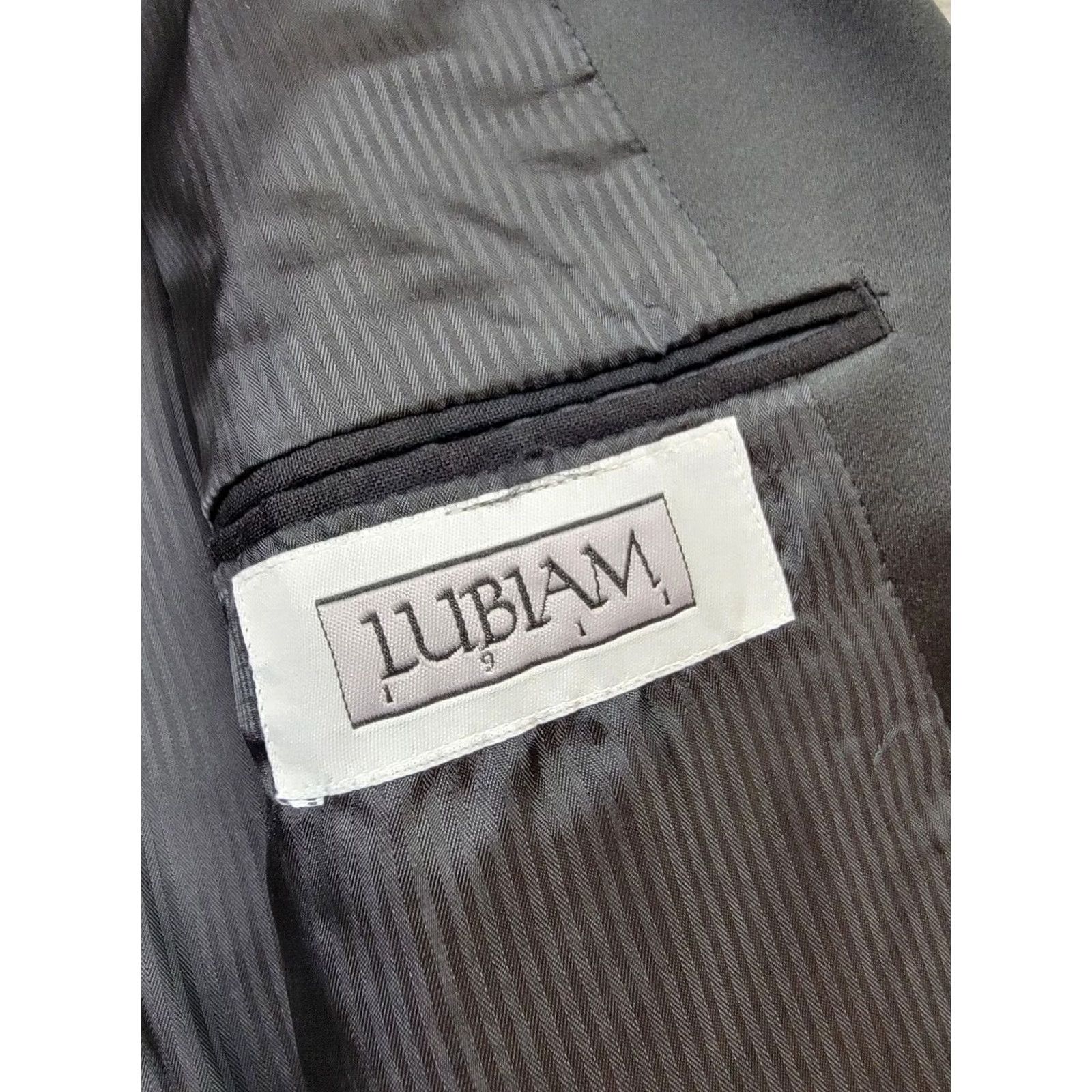 Lubiam Lubiam Loro Piana Tuxedo Jacket Coat Blazer Black Mens 42R 1-Button Notch Lapel Classic Designer Suit Jacket Size 42R - 5 Thumbnail