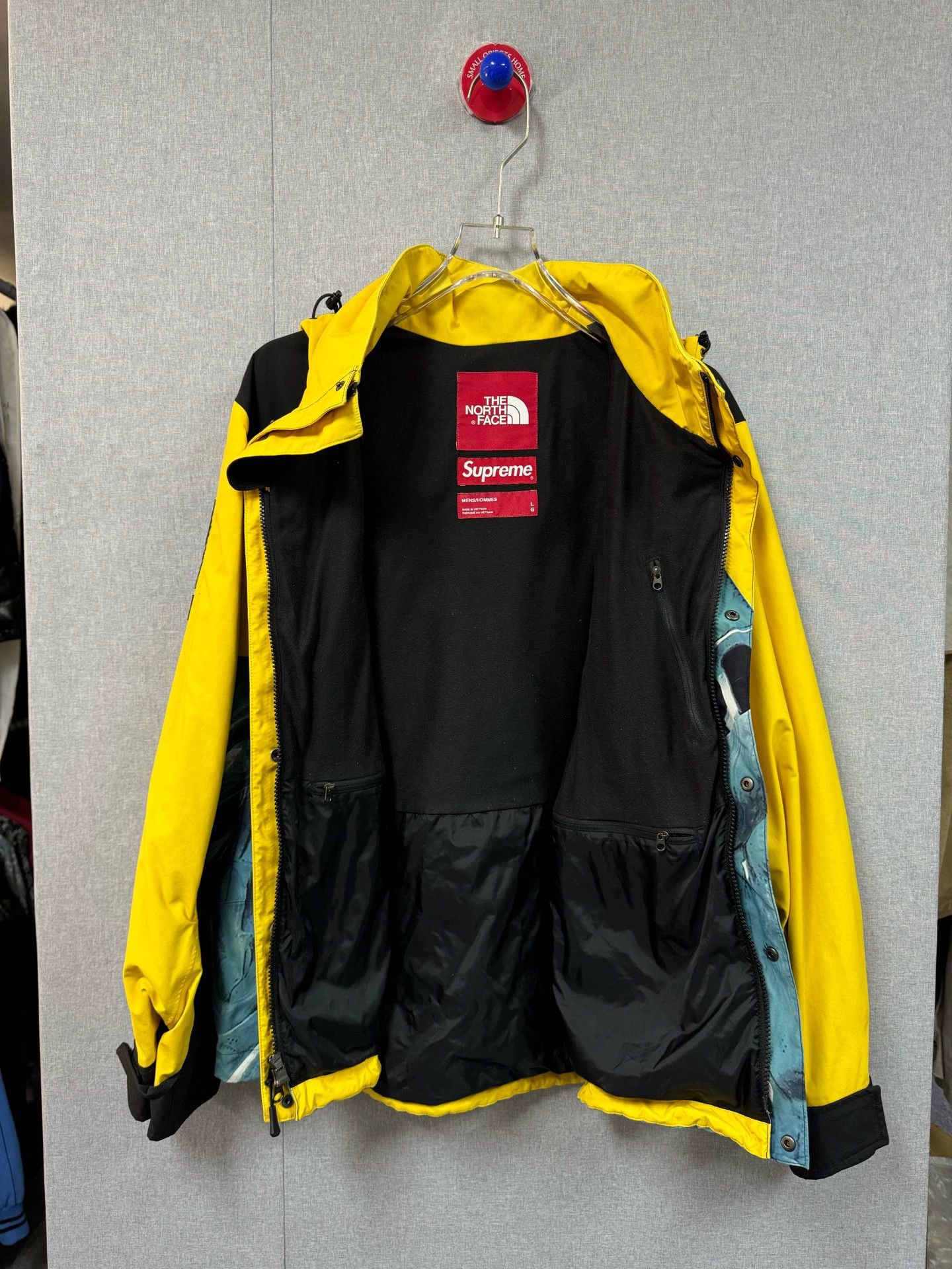 The North Face Supreme The North Face Statue of Liberty Celebrity Style Size L / US 10 / IT 46 - 4 Thumbnail