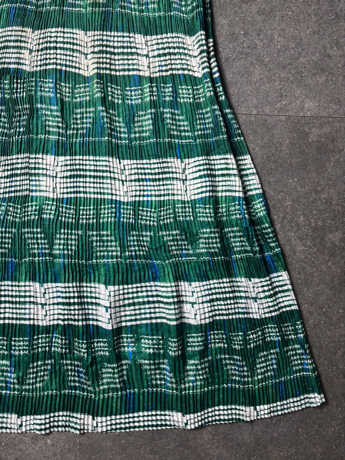 Pleats Please Issey Miyake 2000s Pleats Please IM Product Pattern Midi Dress Size ONE SIZE - 4 Thumbnail