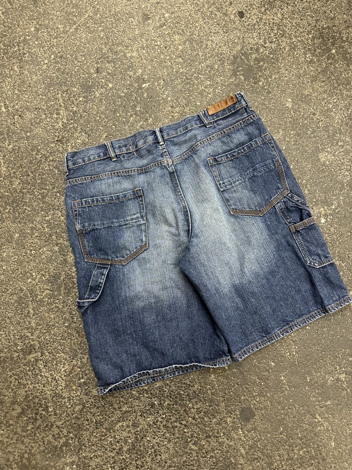 Timberland × Vintage Y2K timberland cargo jorts Size US 36 / EU 52 - 2 Thumbnail