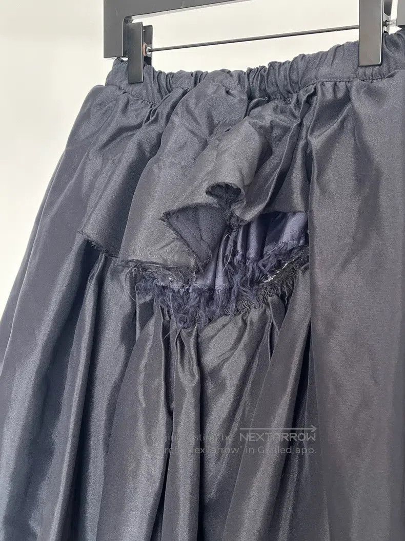 Comme des Garcons Comme Des Garcons size S Tear and pinch overskirt Size 22" - 4 Thumbnail