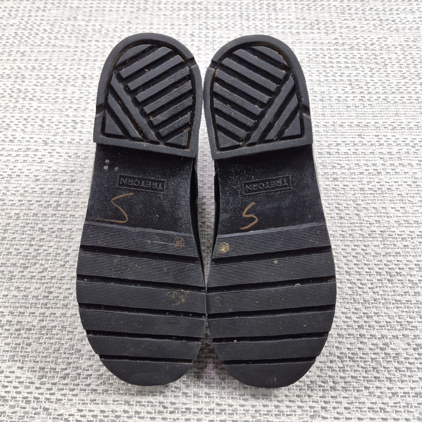 Tretorn Tretorn Rain Boots Womens Size 7 Black Ankle Rubber Waterproof Slip Resistant Size US 7 / IT 37 - 7 Thumbnail