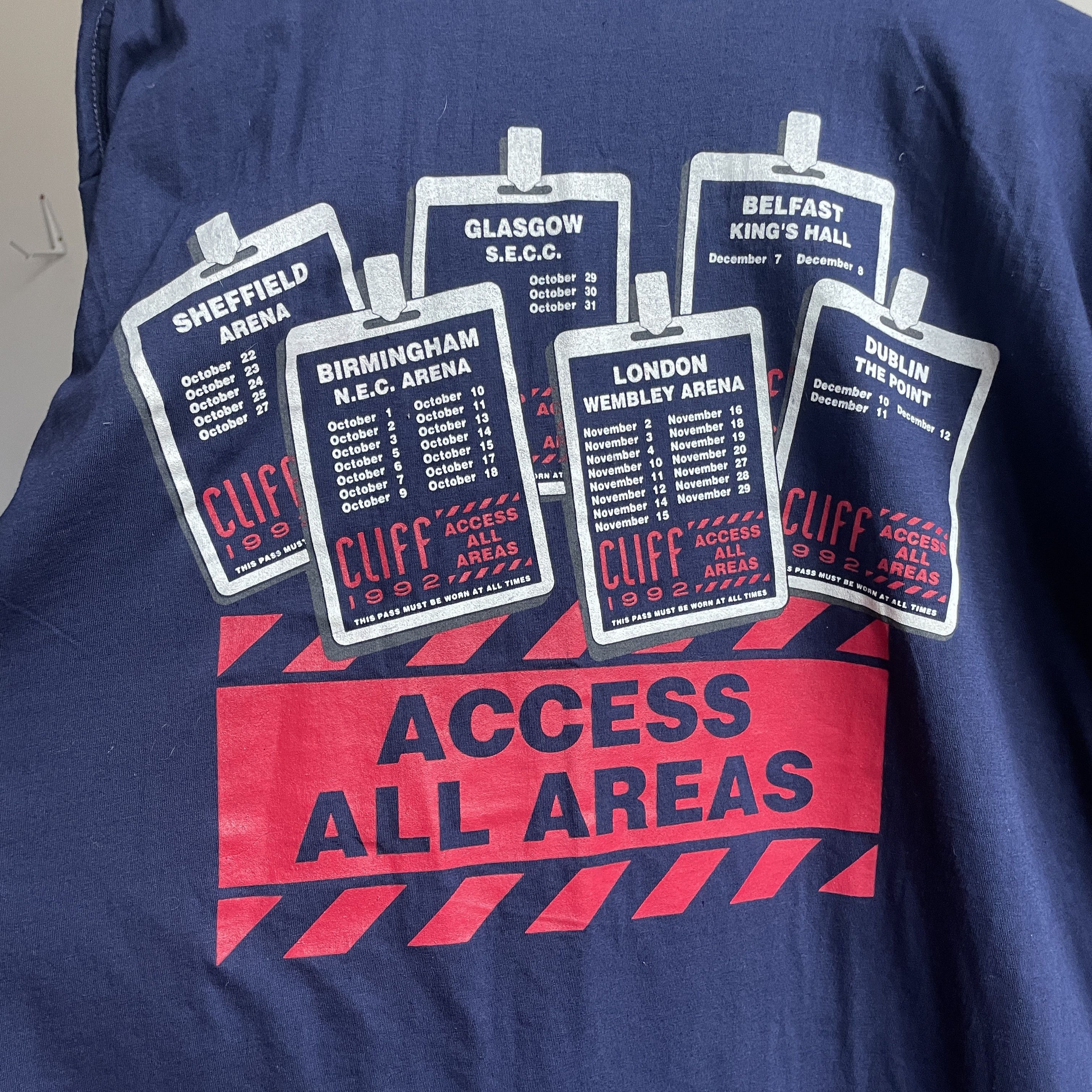 Band Tees × Vintage Cliff Richard "Access All Areas" 1992 Tour T-Shirt Size XL Size US XL / EU 56 / 4 - 4 Thumbnail