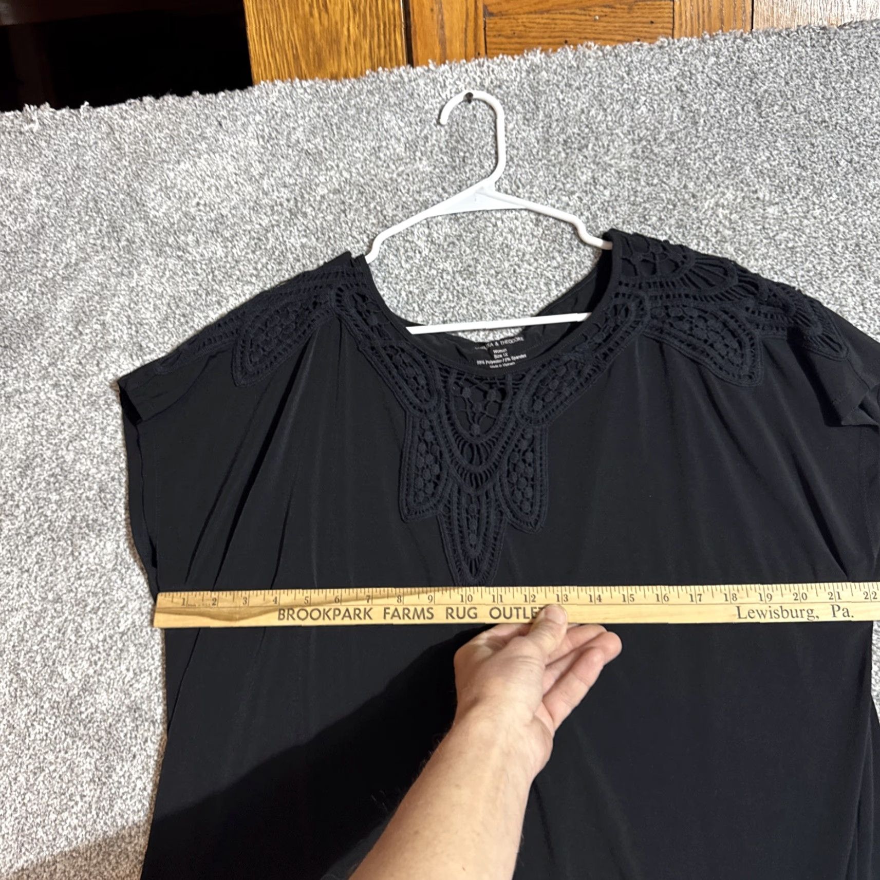 Vintage Chelsea & Theodore Top Blouse Womens 1X Plus Size Black Crochet Embroidery Boho Romantic Size XL / US 12-14 / IT 48-50 - 3 Thumbnail
