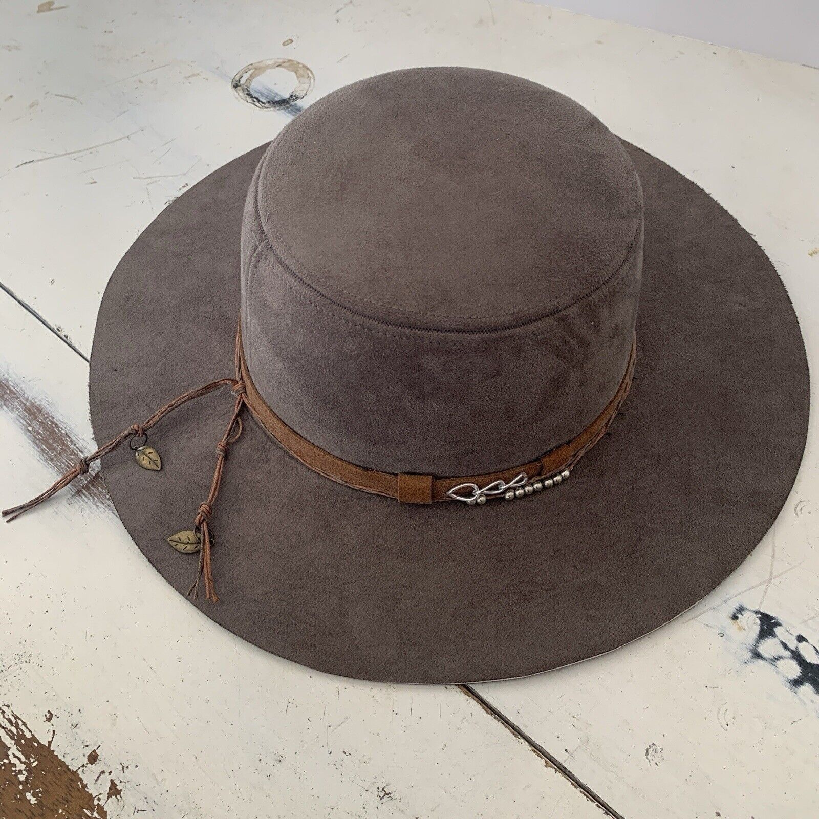 Beams Plus Peter Grimm Unisex Suede Hat.True Character M/L Size ONE SIZE - 2 Thumbnail