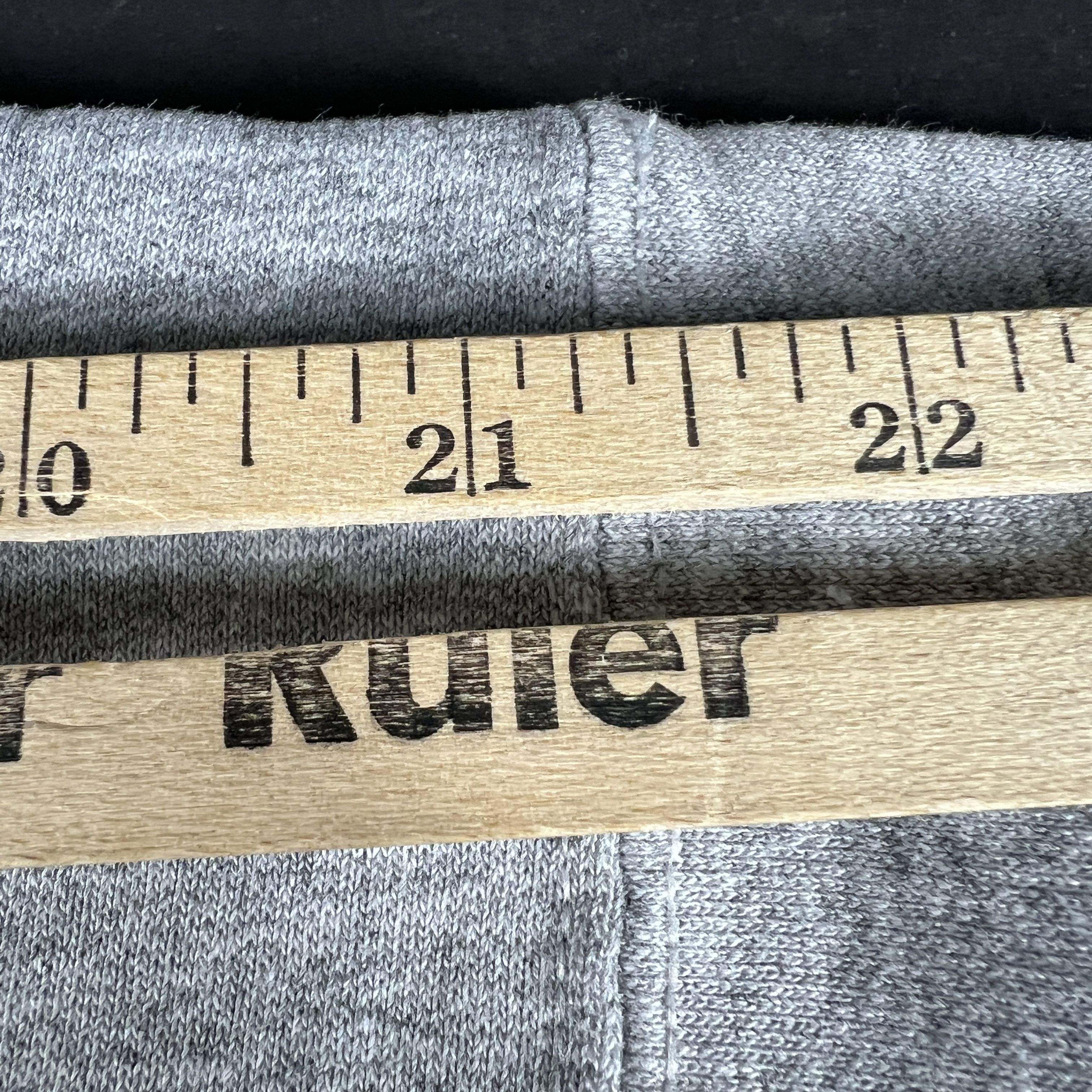 Champion × NCAA × Vintage Y2K Champion Texas A&M Aggies Sweatshirt Grey Faded Crewneck Size US M / EU 48-50 / 2 - 16 Thumbnail