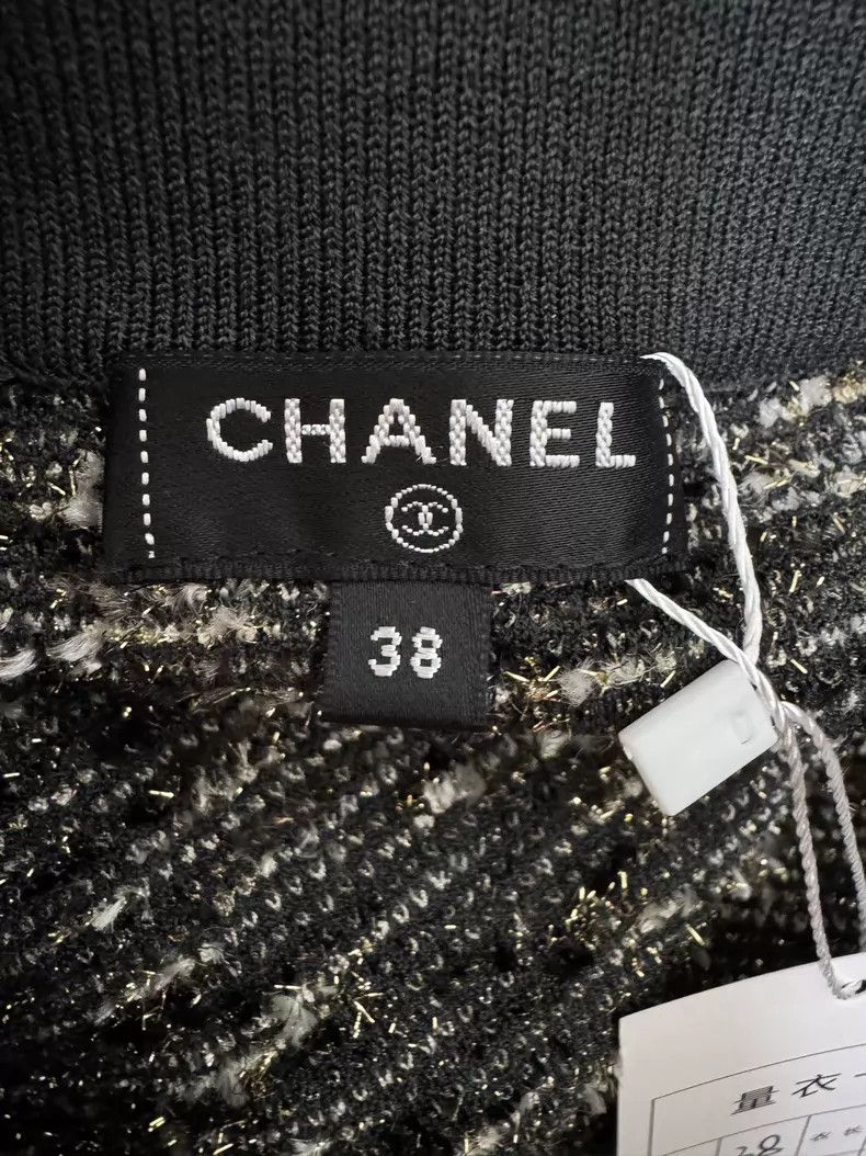 Chanel Chanel Knitted skirt Size 25" / US 0 / IT 36 - 2 Thumbnail