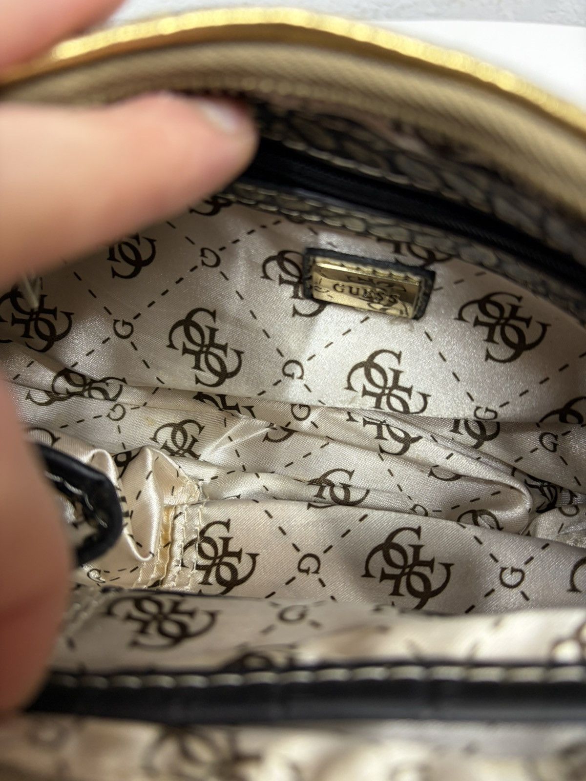Guess Archive Guess Gold Metal y2k Baguette Shoulder Mini Bag Size ONE SIZE - 21 Thumbnail