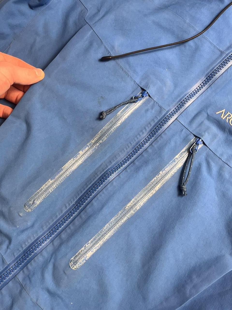 Arc'teryx 2000s arcteryx alpha sv gore tex pro jacket hiking outdoor Size US L / EU 52-54 / 3 - 14 Thumbnail