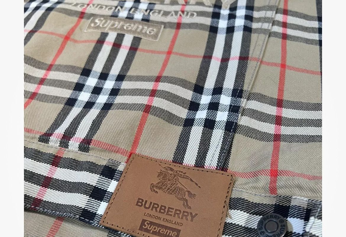 Burberry × Supreme Supreme Burberry Denim Tracker Jacket "Beige" Size US S / EU 44-46 / 1 - 10 Thumbnail