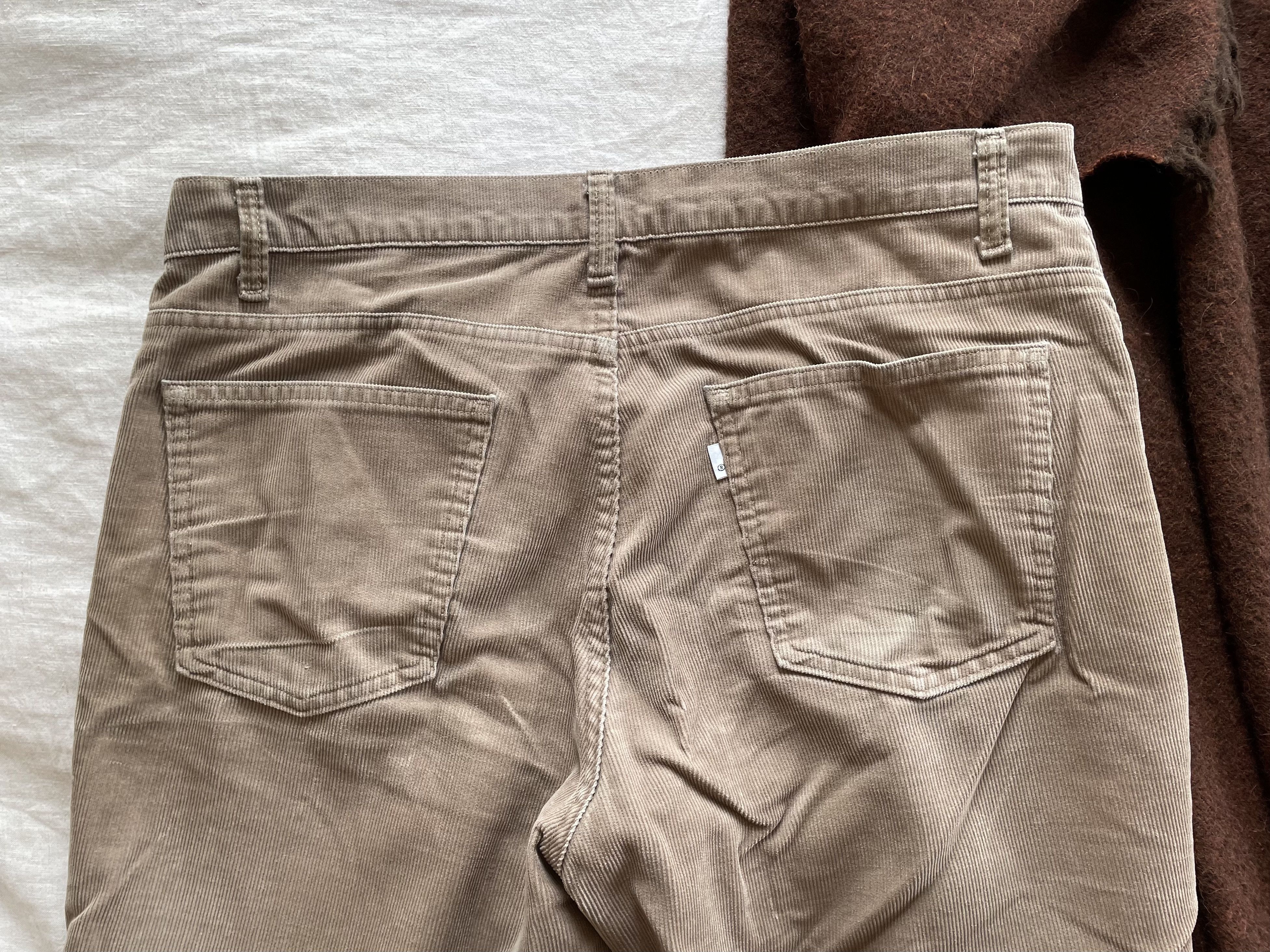 Levi's × Vintage 519 White Tab 5-pocket Corduroys Size US 38 / EU 54 - 9 Thumbnail