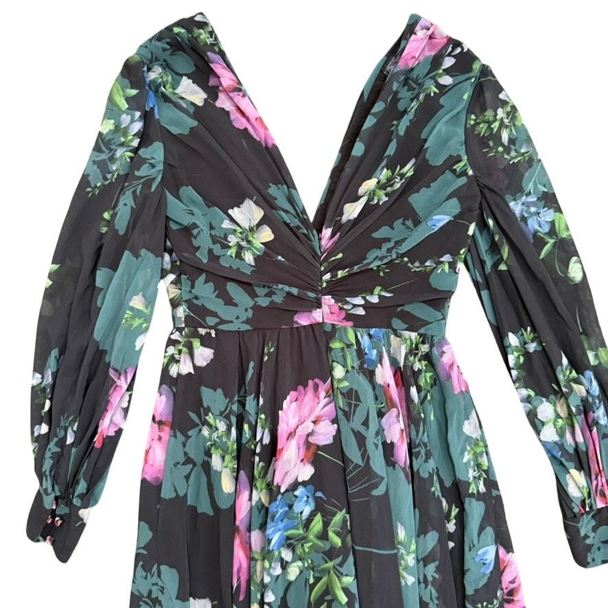 Badgley Mischka Badgley Mischka Floral Long Sleeve Pleated Gown, Size US 2 Size XS / US 0-2 / IT 36-38 - 9 Thumbnail