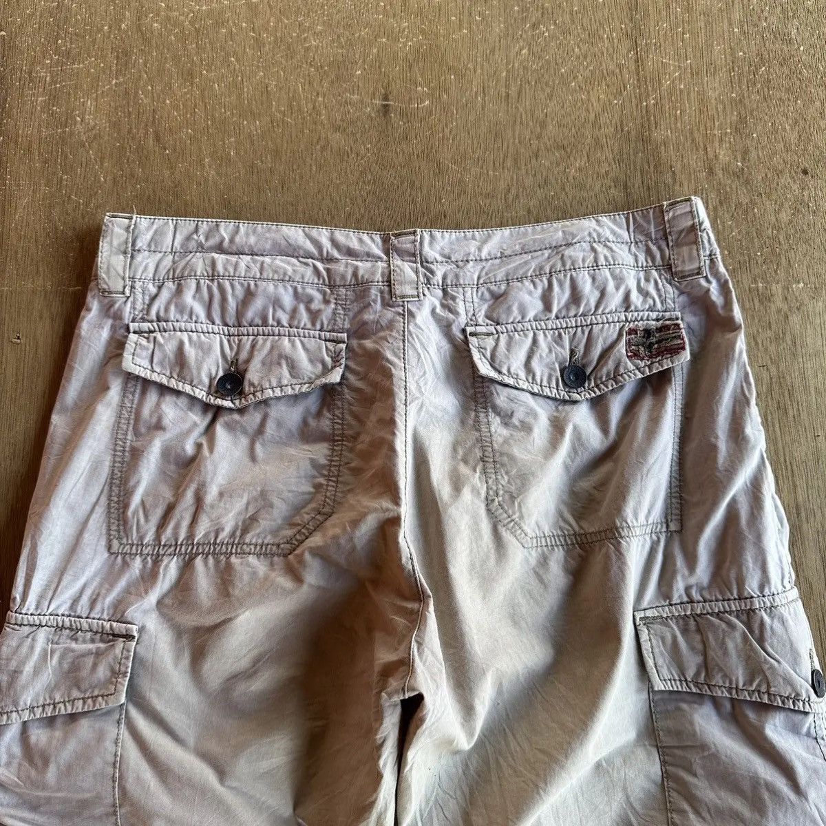 Napapijri VINTAGE NAPAPIJRI GEOGRAPHIC TROUSERS BUTTON FLY CROP CARGO Size US 33 - 15 Thumbnail