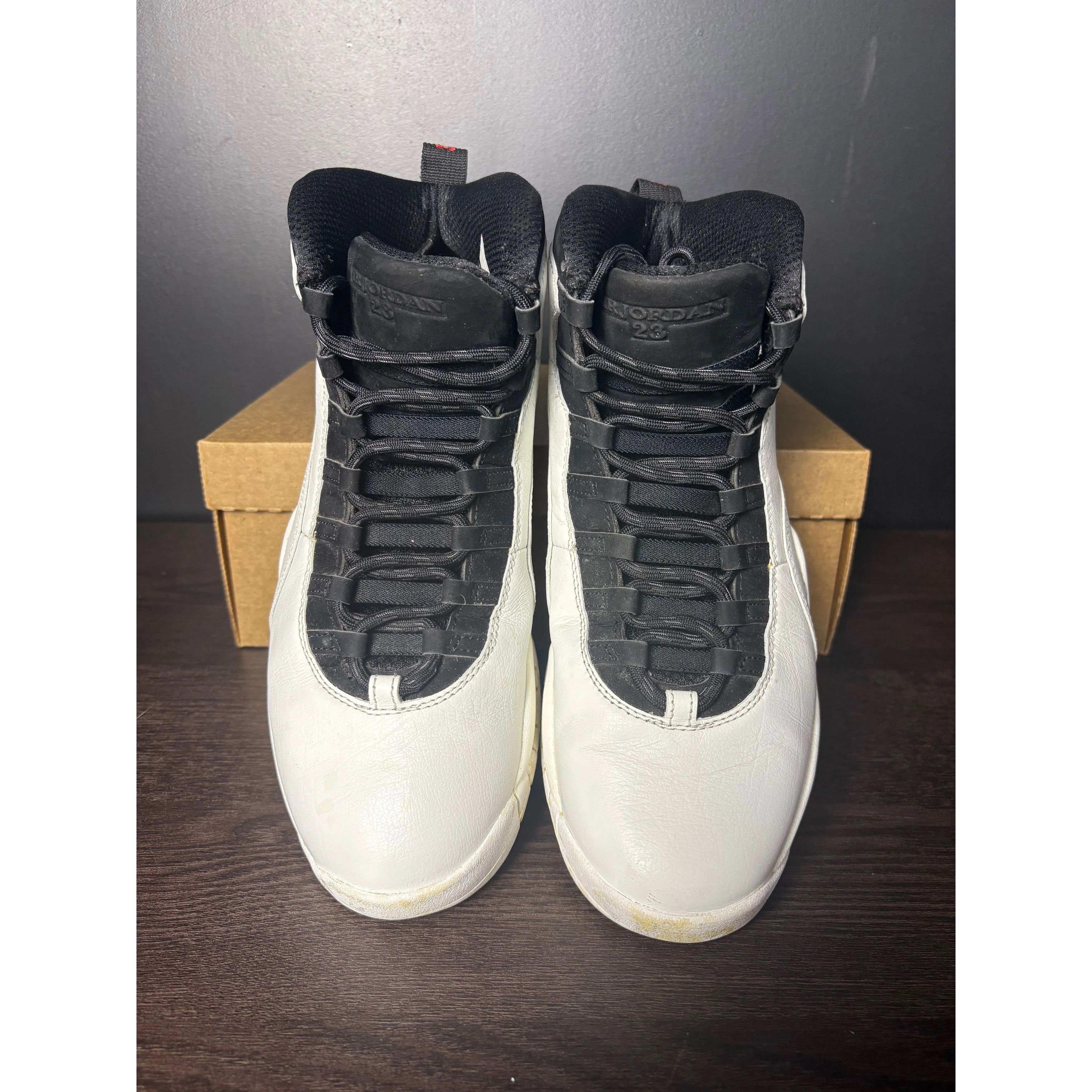 Jordan Brand Air Jordan 10 Retro "I'm Back" **PRE-OWNED** REP. BOX Size US 12 / EU 45 - 3 Thumbnail