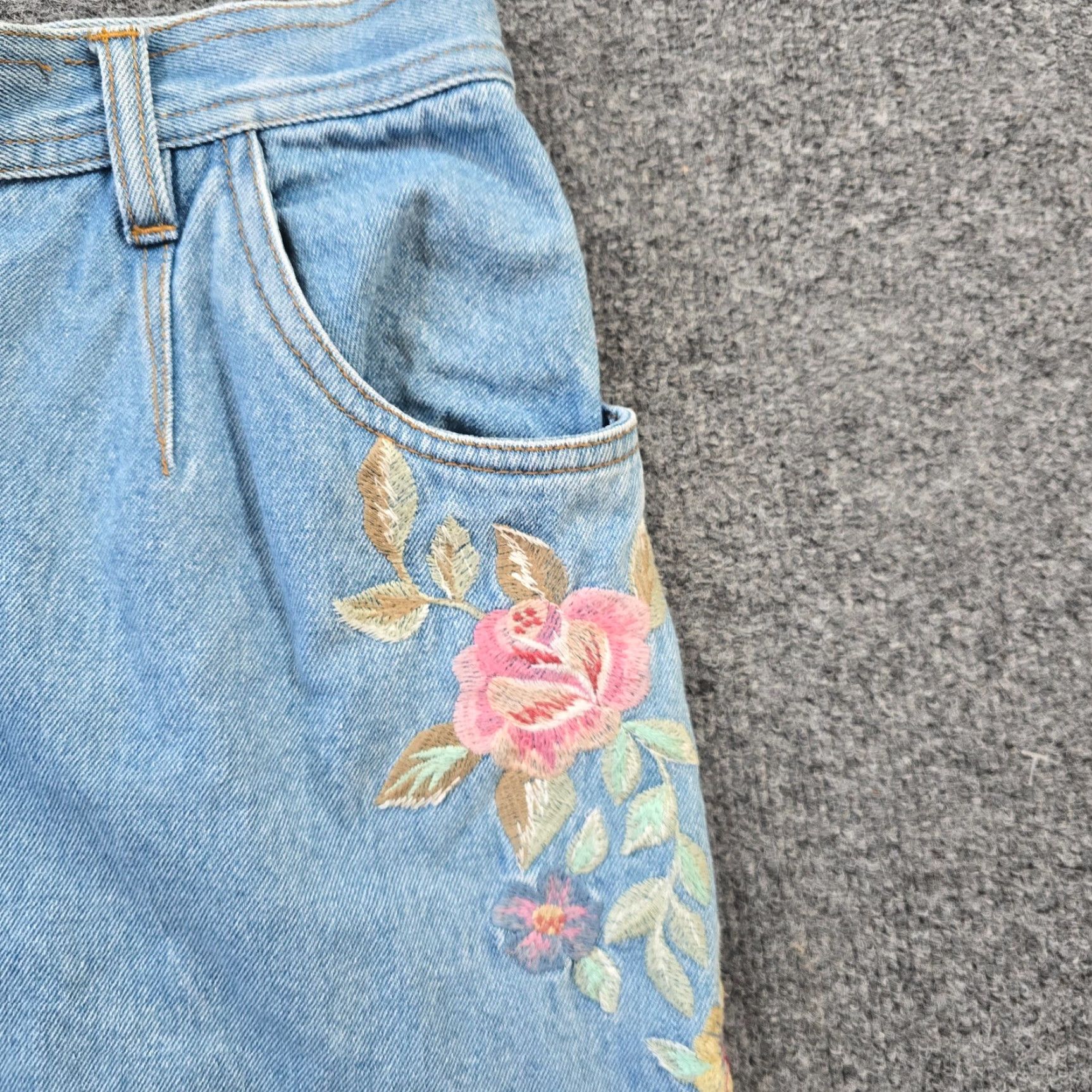 Vintage VINTAGE Together Jeans Womens Size 8 Denim Blue Floral Embroidered Pleated Taper 90S Womens jeans Size 30" / US 8 / IT 44 - 3 Thumbnail