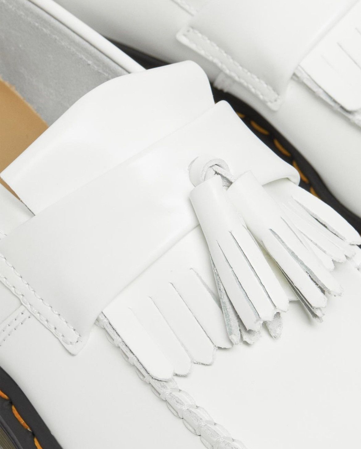 Dr. Martens Dr. Martens ADRIAN White Leather Tassels Loafers UK 8 US 9 Size US 9.5 / IT 39.5 - 5 Thumbnail