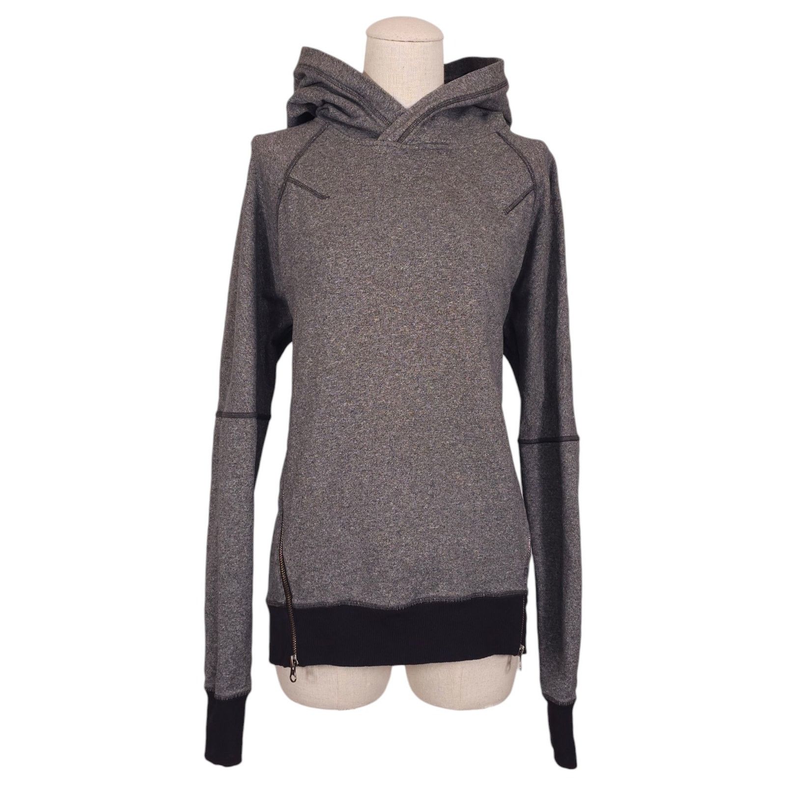 Lululemon Lululemon Om & Roam Pullover Heathered Speckled Black Sz 2 Size XS / US 0-2 / IT 36-38 - 1 Thumbnail