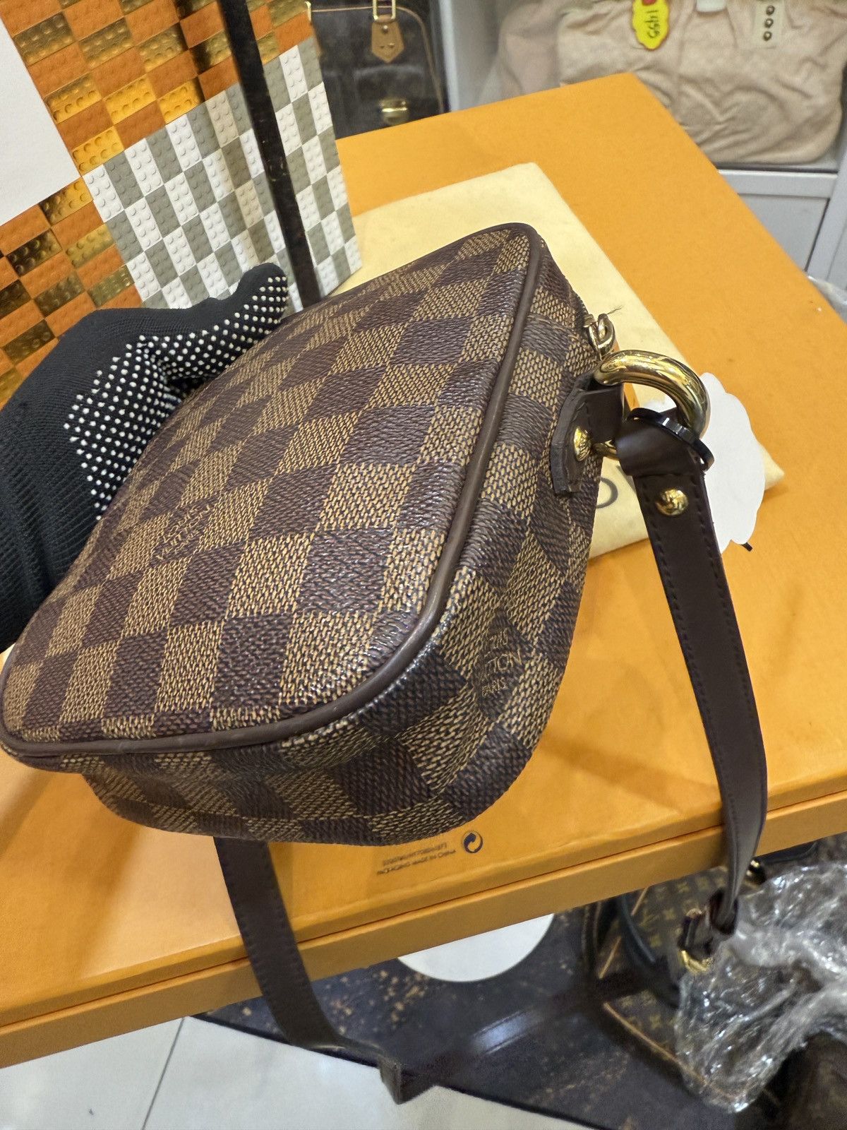 Louis Vuitton LOUIS VUITTON DAMİER EBENE RIFT -2142 Size ONE SIZE - 12 Thumbnail