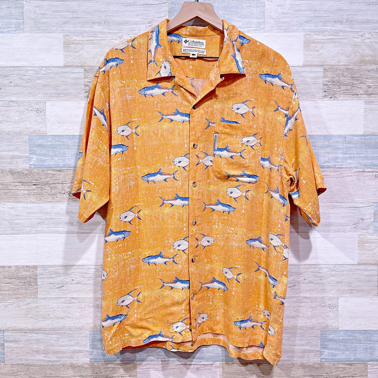 Columbia Columbia 100% Silk Camp Shirt Orange Fish Print Mens XL Size US L / EU 52-54 / 3 - 1 Thumbnail