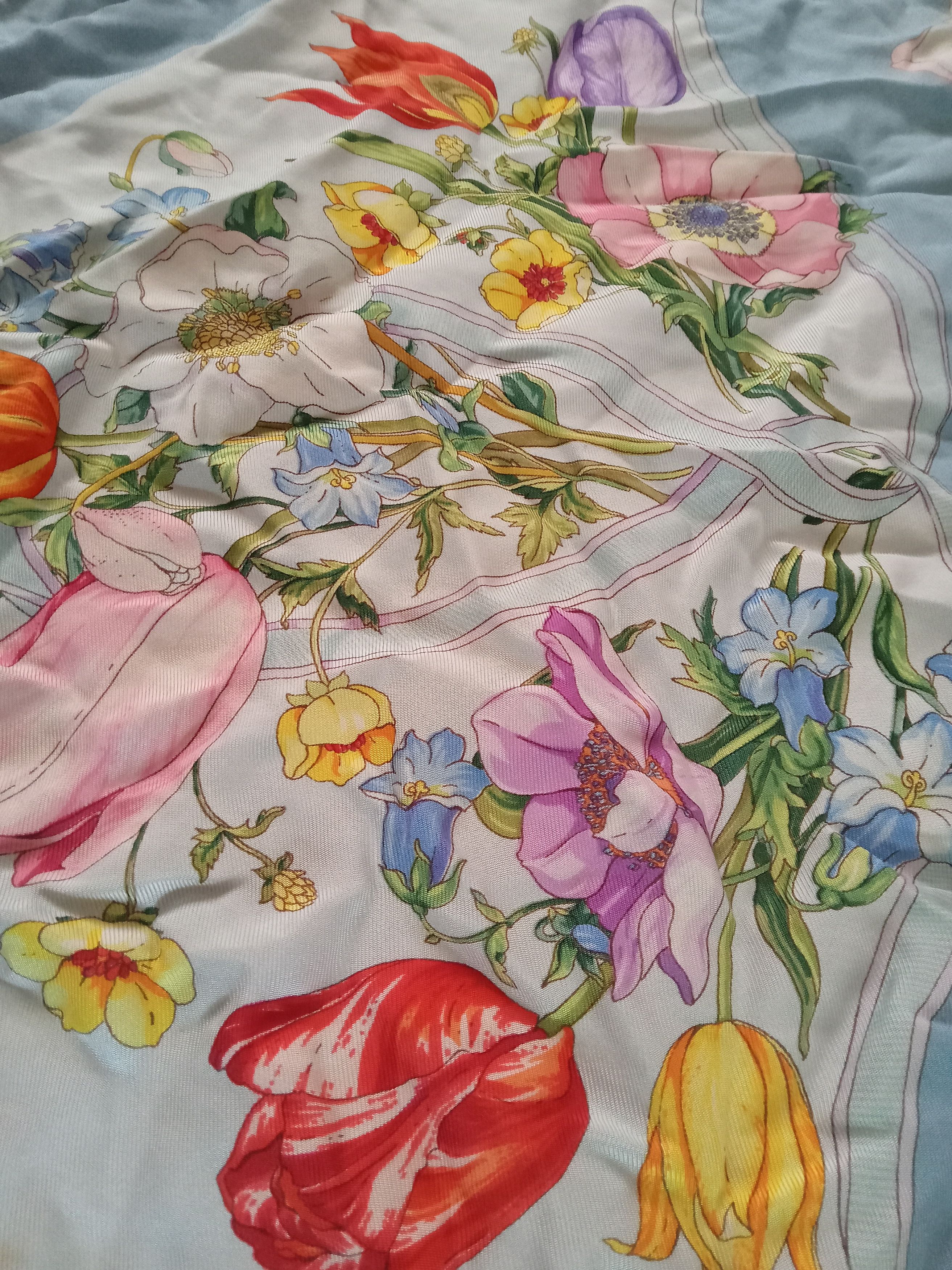 Gucci Gucci Vintage Silk Scarf 82cm x 83cm Size ONE SIZE - 5 Thumbnail