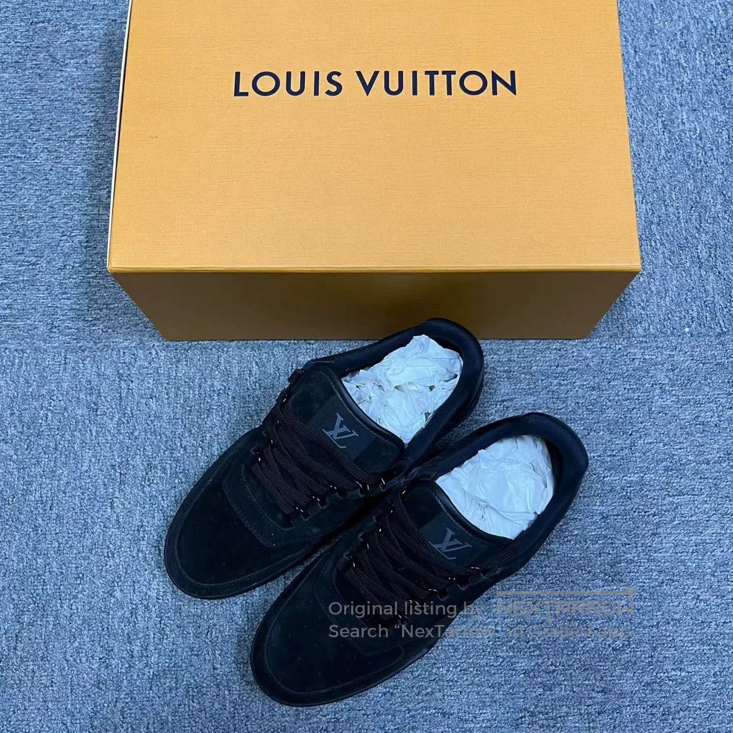 Louis Vuitton louis vuitton black low. Size US 7 / EU 40 - 1 Thumbnail