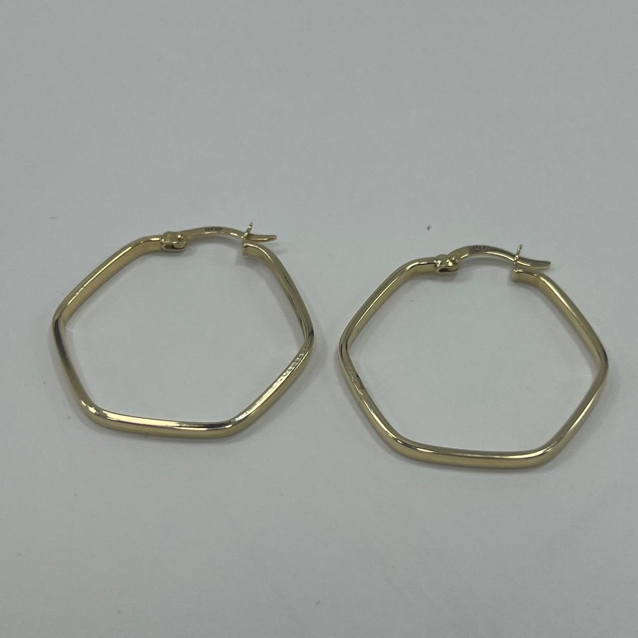 Other Elegant gold earrings in Hexagonal shape design, lightweight Size ONE SIZE - 8 Thumbnail