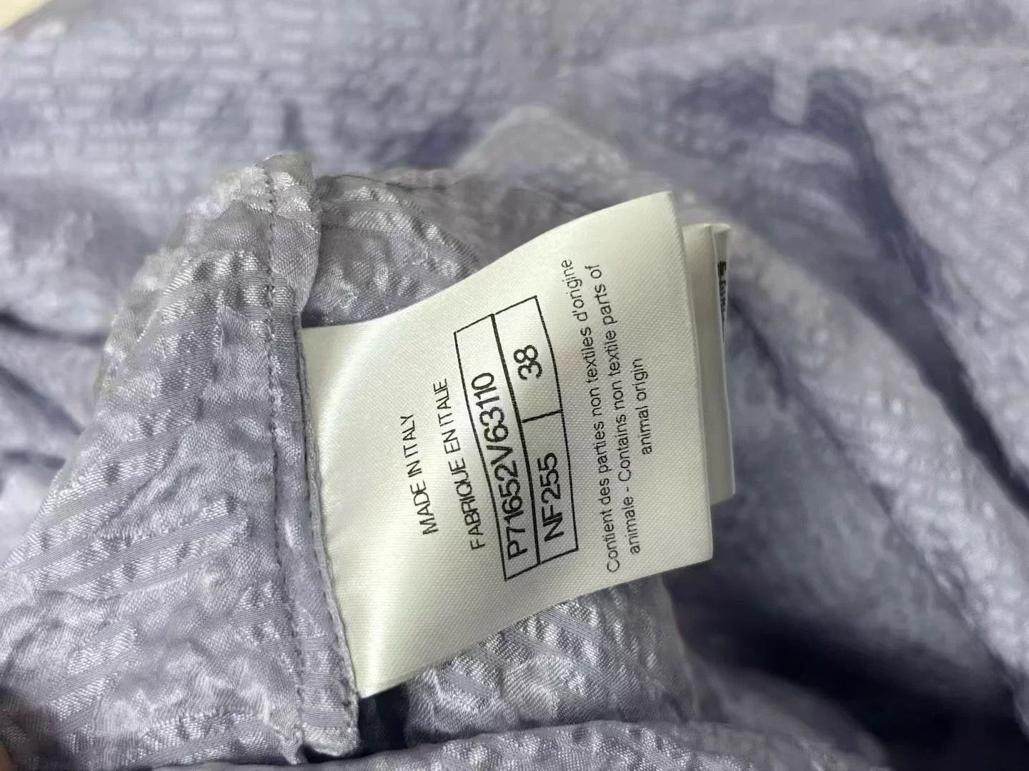Chanel Chanel Silk All Over Logo Shirt Wang Yibo 38 Size S / US 4 / IT 40 - 6 Thumbnail