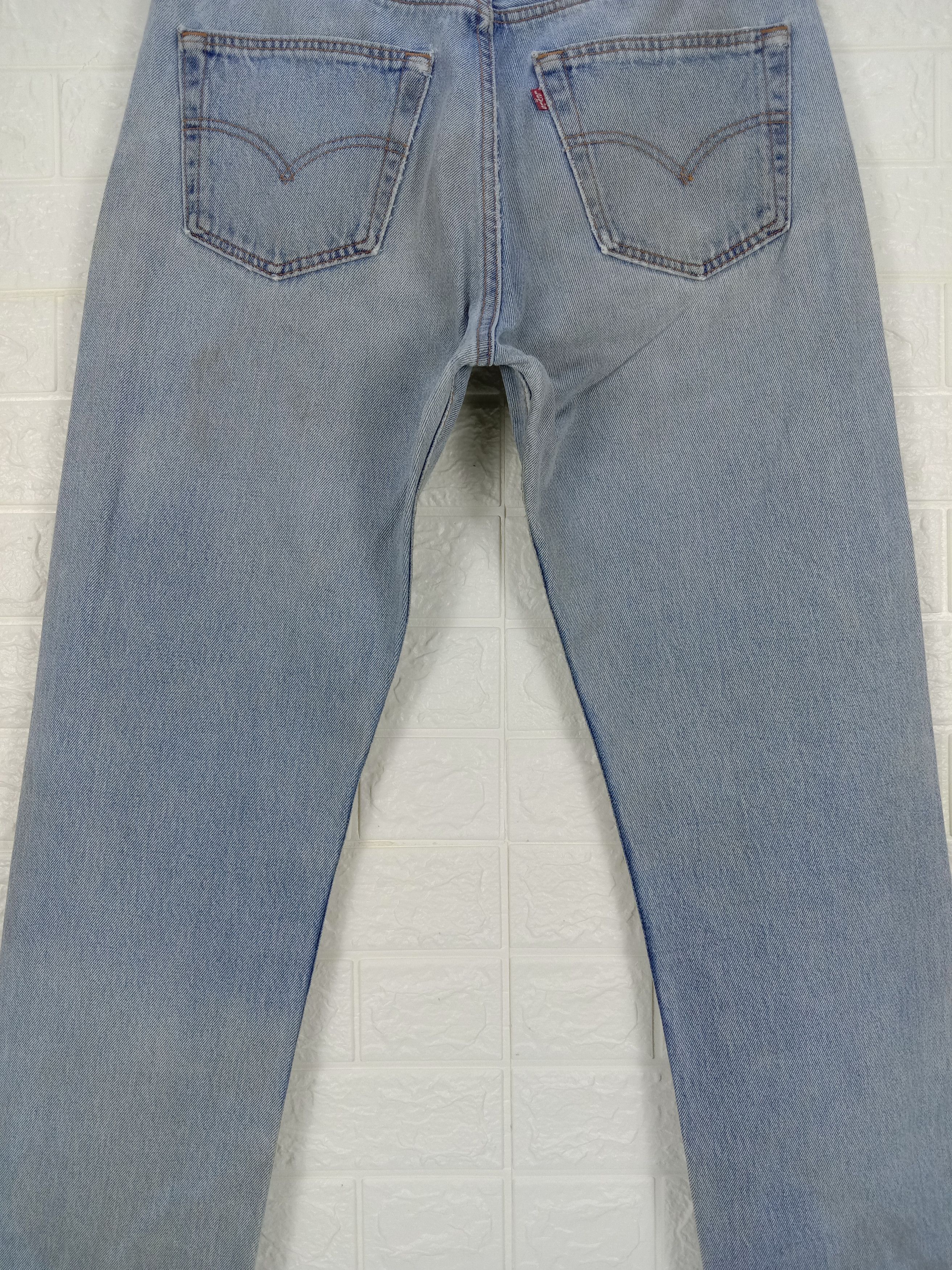 Levi's Vintage 90s Levi's 501 Jeans Light Wash Distressed Denim Size 31" - 7 Thumbnail