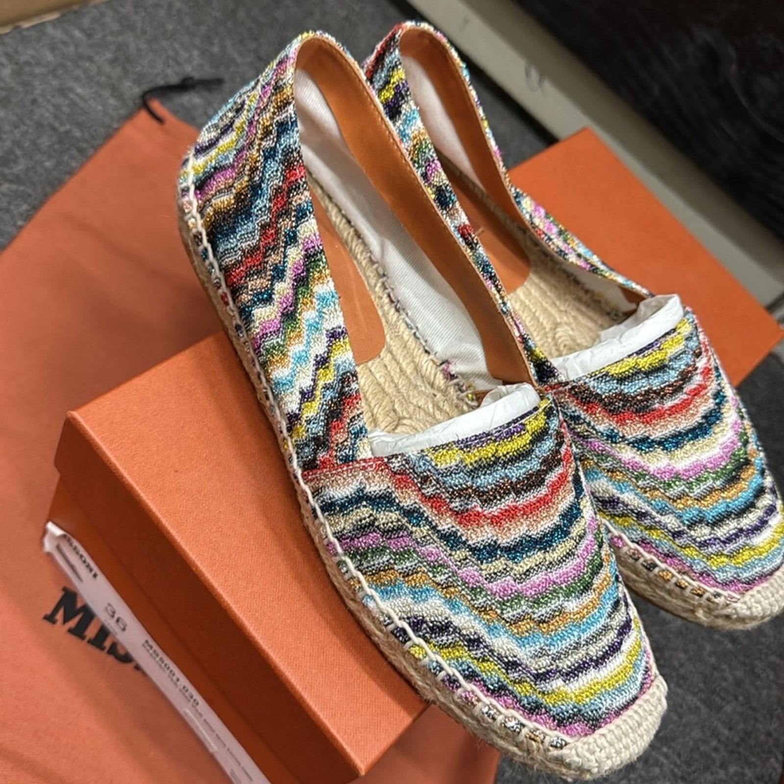 Missoni NWT Missoni Multicolor Espadrille Flats Size 36 US 6 Size US 6 / IT 36 - 4 Thumbnail