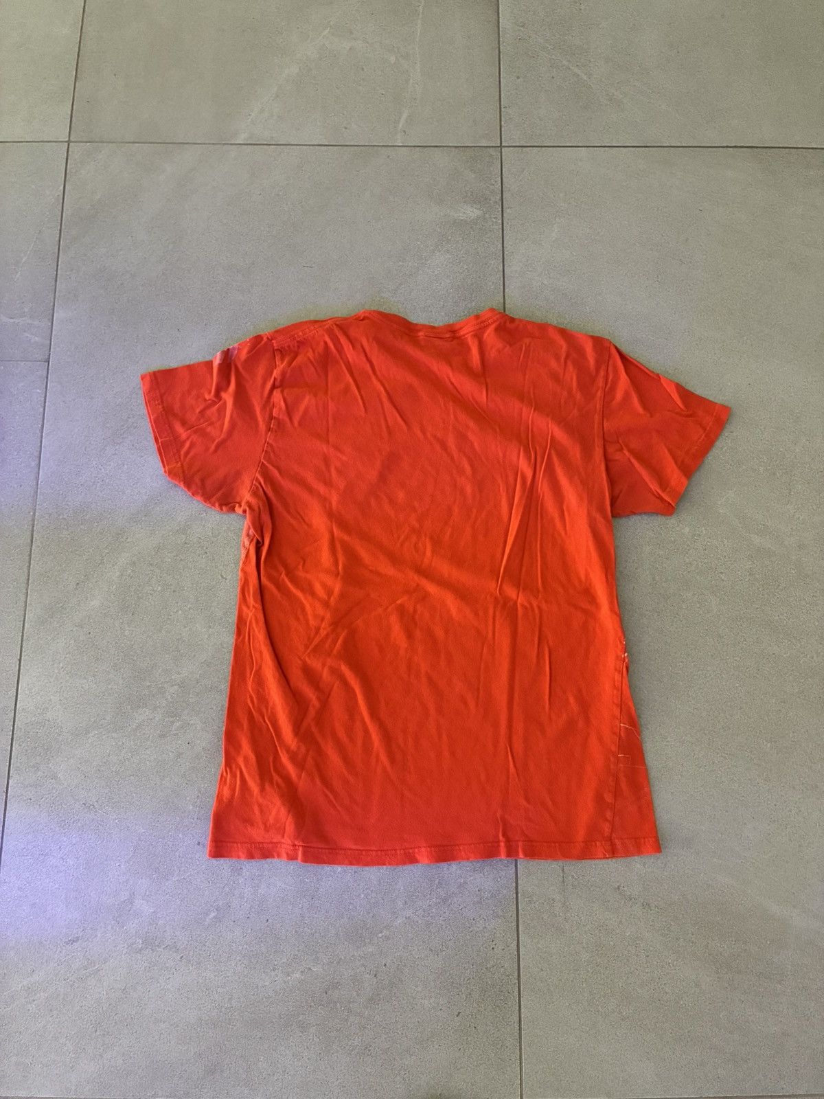 Oakley Oakley Red Graphic Tee Y2K Spellout Size M/L Size US L / EU 52-54 / 3 - 2 Thumbnail