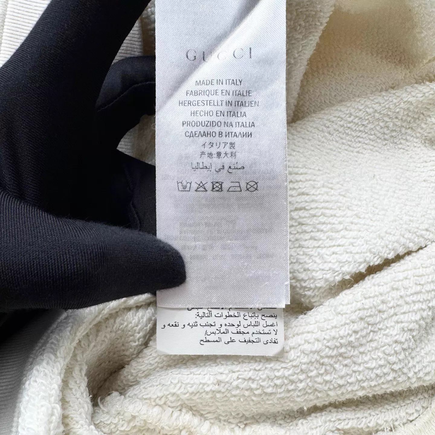 Gucci Gucci White Sequin Logo Hoodie OS/XXS 99 New Size US XXS / EU 40 - 5 Thumbnail