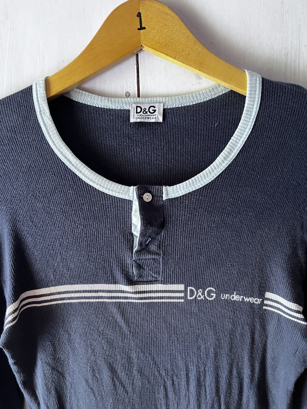 Dolce & Gabbana Dolce Gabbana skinny long sleeve Size US M / EU 48-50 / 2 - 3 Thumbnail