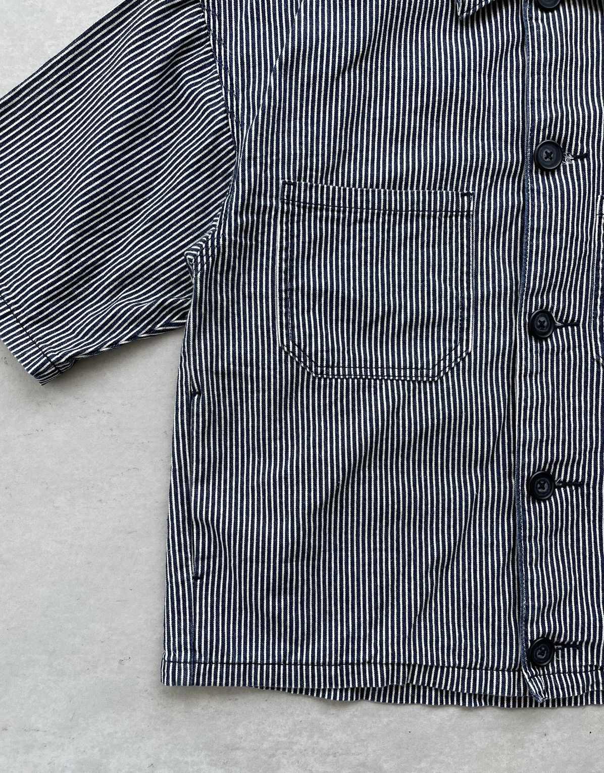 GU × Kim Jones GU Hickory Stripe Chef Overshirt Size US S / EU 44-46 / 1 - 7 Thumbnail