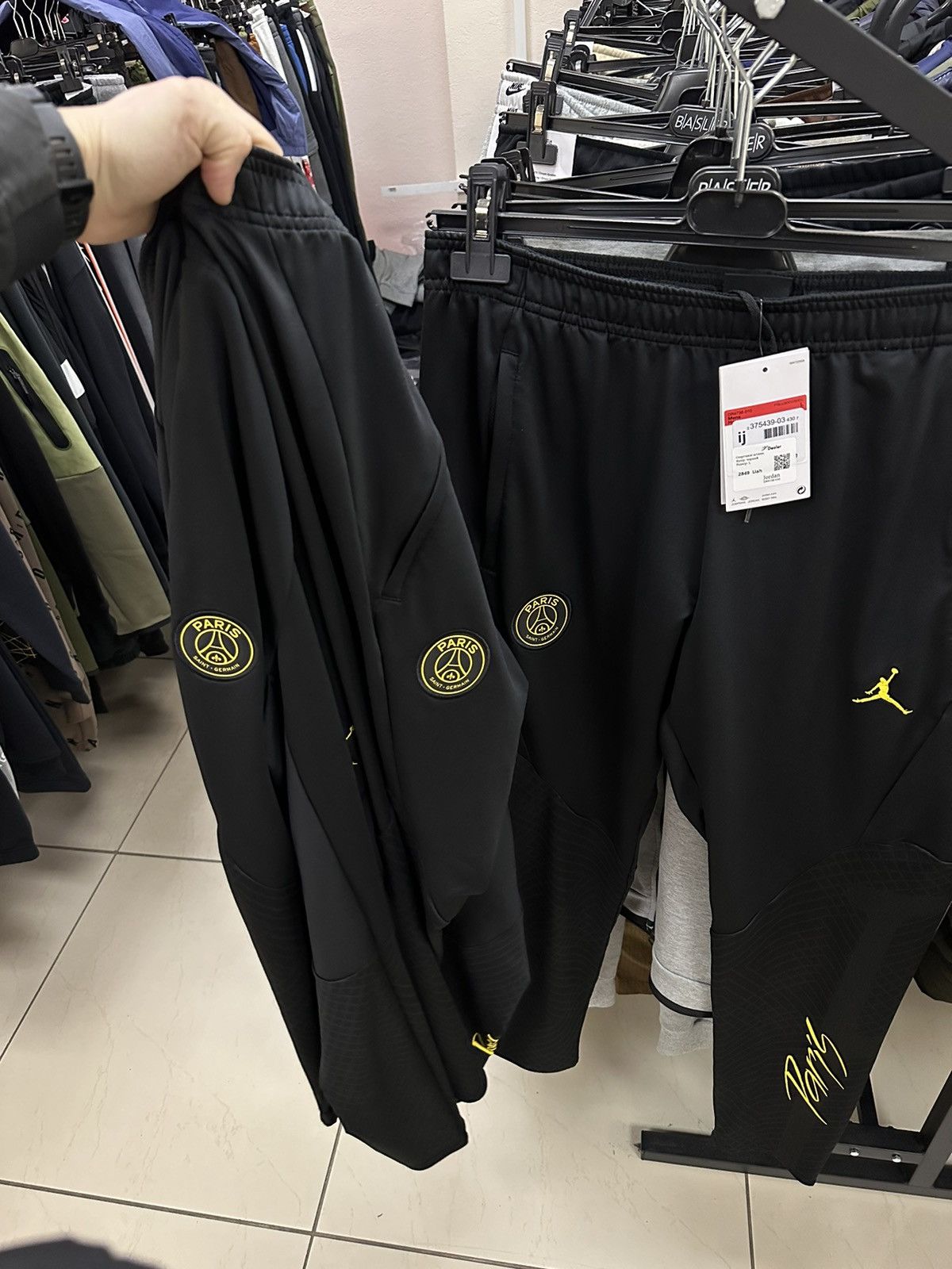Jordan Brand Paris Saint German x Jordan Paris soccer joggers size S,M,L Size US 34 / EU 50 - 6 Thumbnail