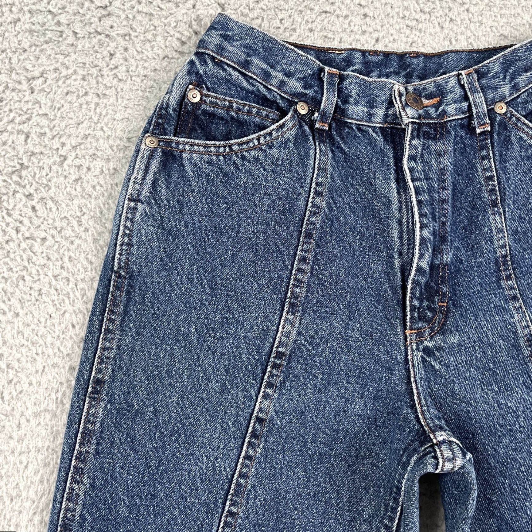 Lee VINTAGE Lee Jeans Womens 11 Long Panel Seam Ankle‑Zip USA 90s High‑Rise Tapered Size 32" / US 10 / IT 46 - 6 Thumbnail