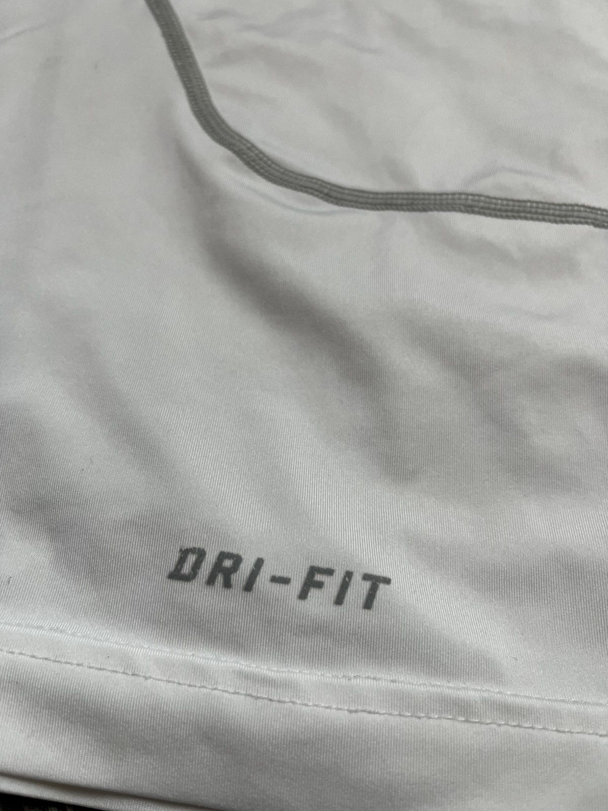 Nike Nike Pro Combat Compression T-Shirt White Size US S / EU 44-46 / 1 - 5 Thumbnail