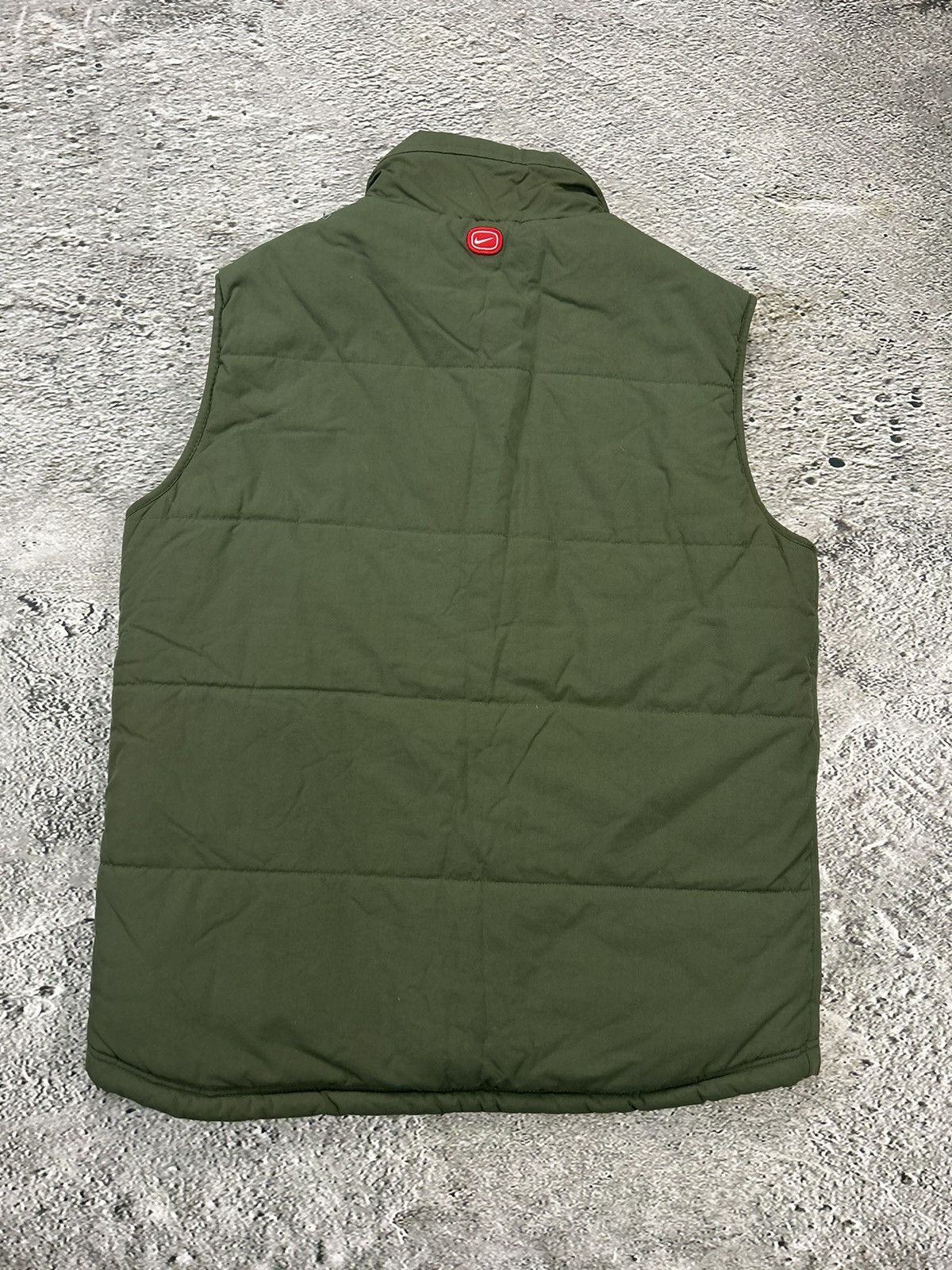 Nike × Vintage Nike puffer vest vintage green big logo spell out Y2K Size US M / EU 48-50 / 2 - 8 Thumbnail