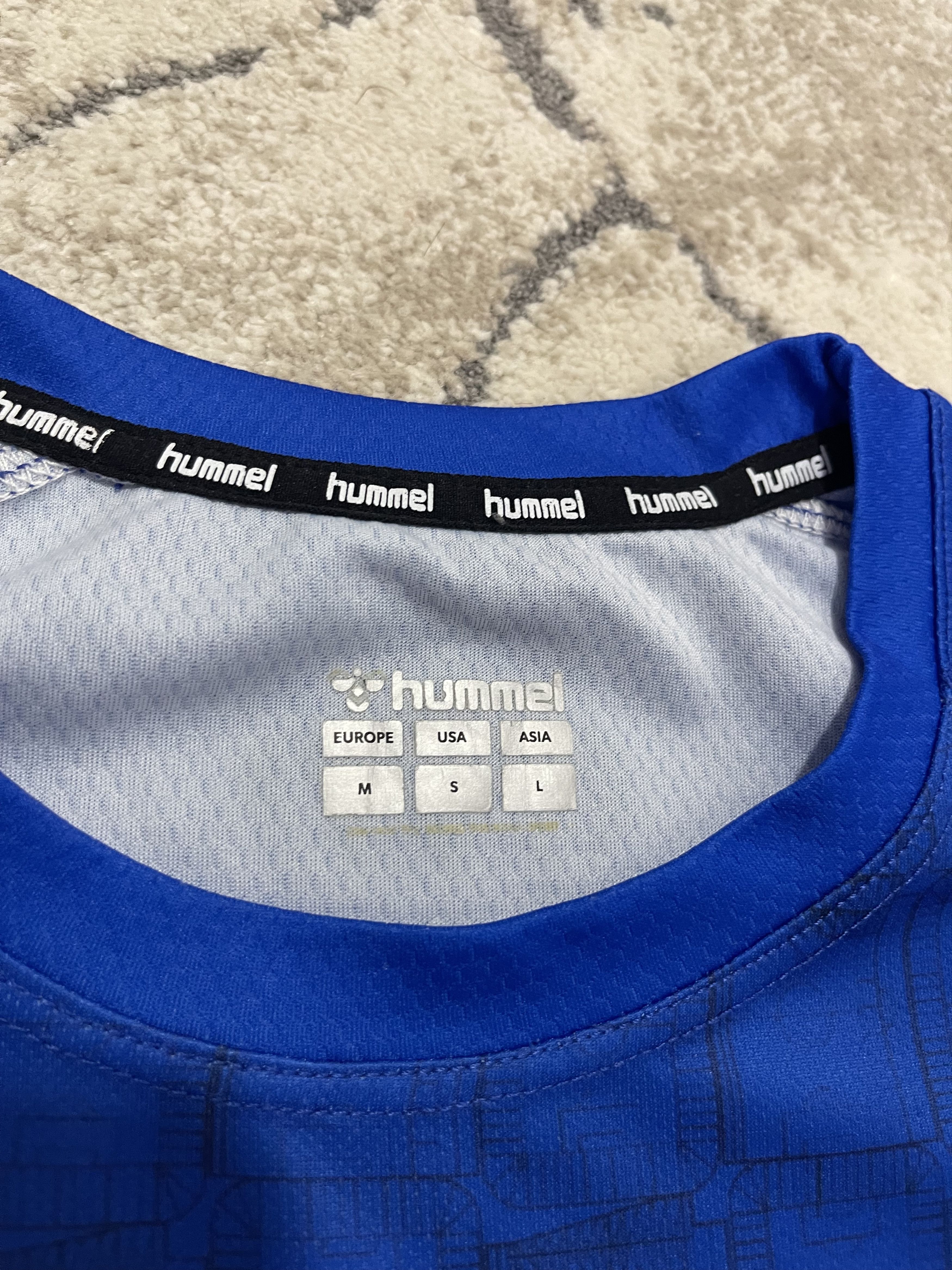 Hummel Southampton FC 22/23 Away Shirt Hummel M Size US M / EU 48-50 / 2 - 9 Thumbnail