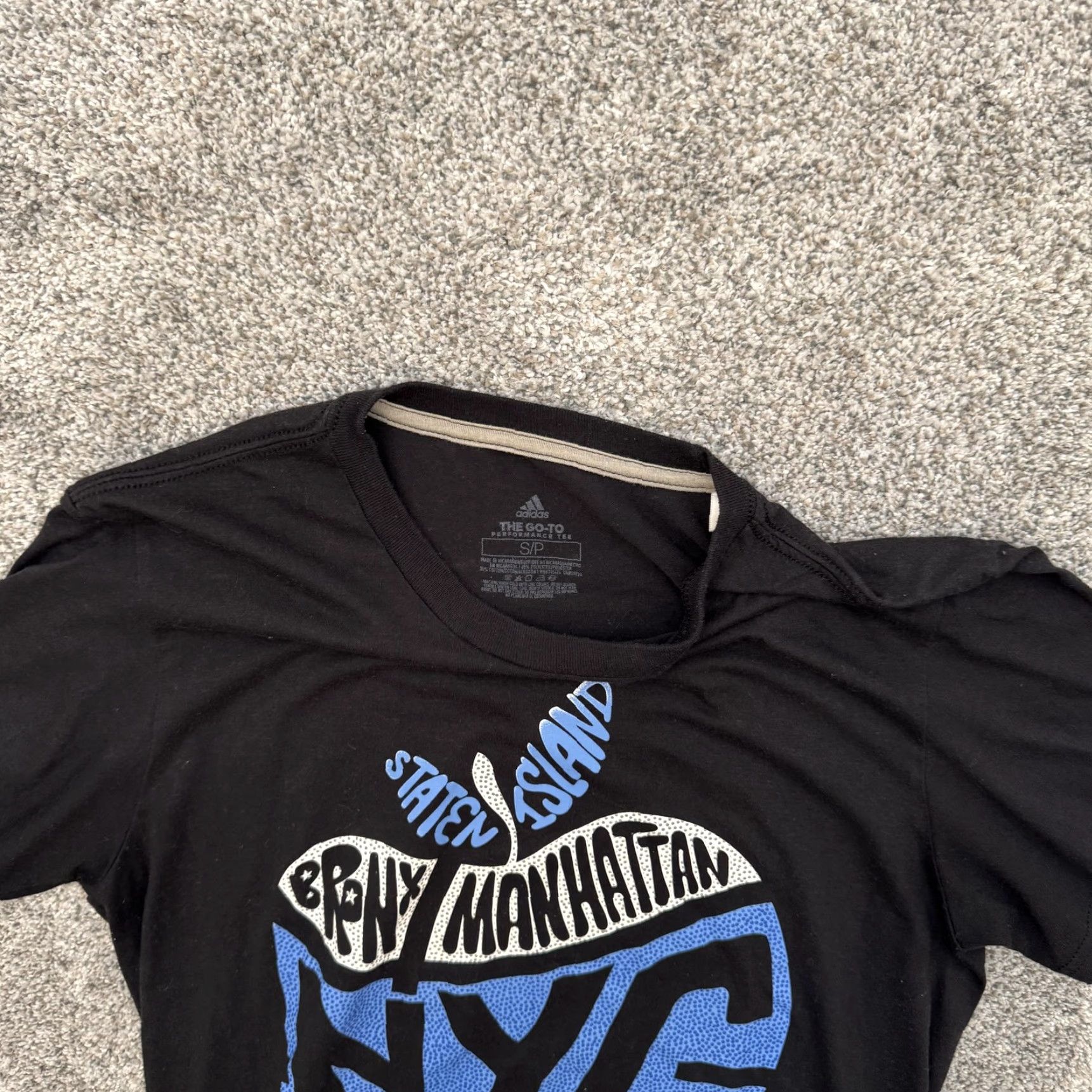 Adidas Adidas Shirt Small NYC Apple Graphic Climalite Man City/Graphic/Graphic Print Crew Neck Short Sleeve Black Polyester Cotton Mens S Size US S / EU 44-46 / 1 - 5 Thumbnail