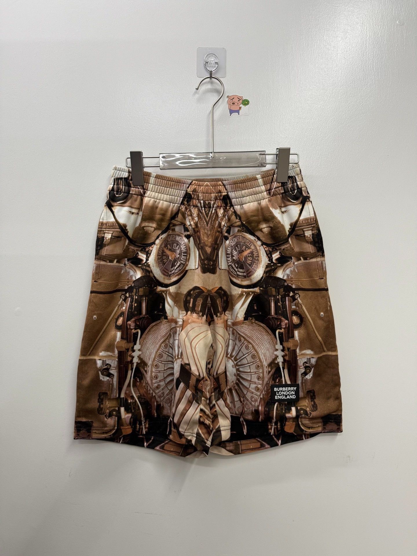 Burberry Burberry Printed Shorts 30 Men Size US 30 / EU 46 - 1 Thumbnail