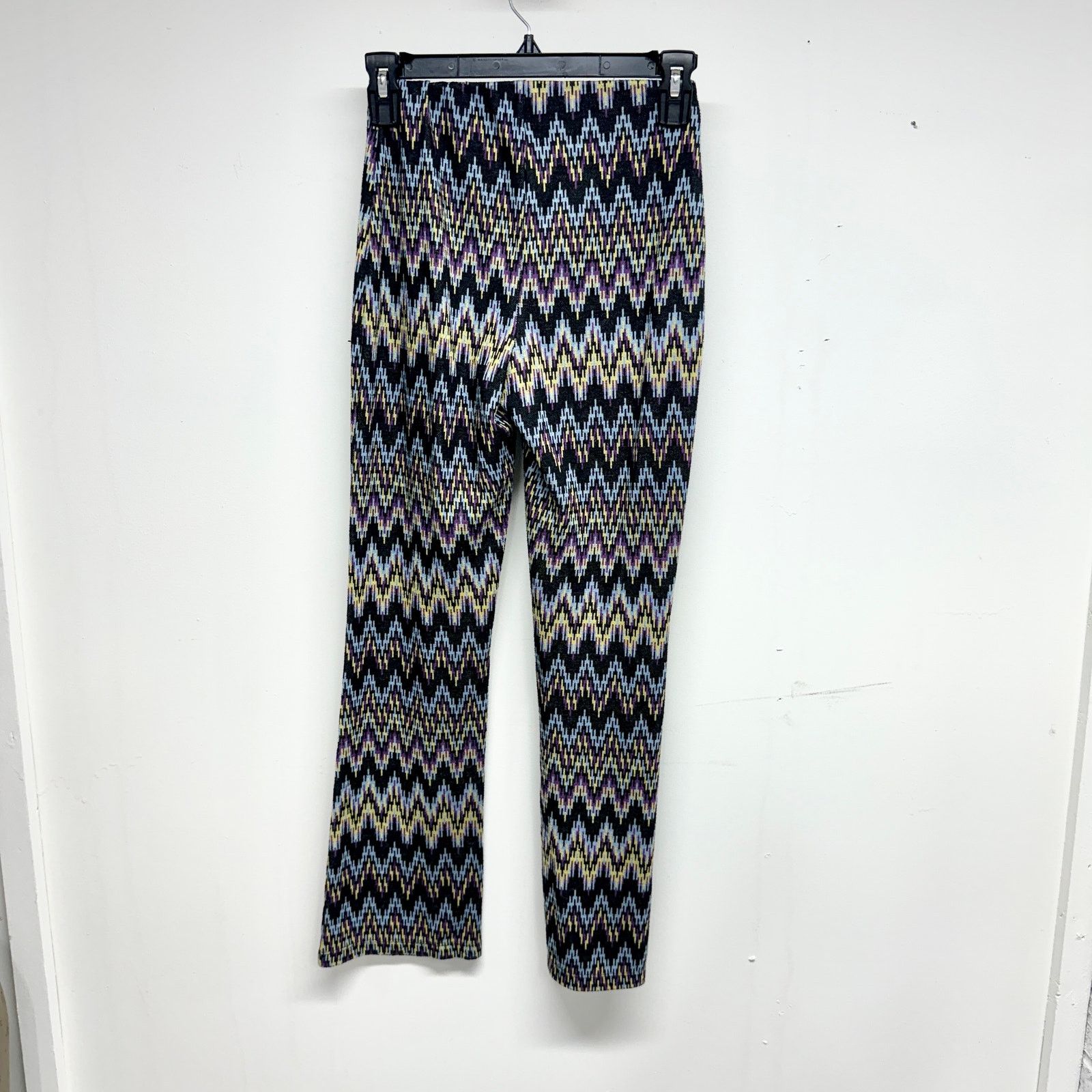 Urban Outfitters Urban Outfitters Abstract Zig Zag Flare Pull On Pant XS Size 25" / US 0 / IT 36 - 3 Thumbnail