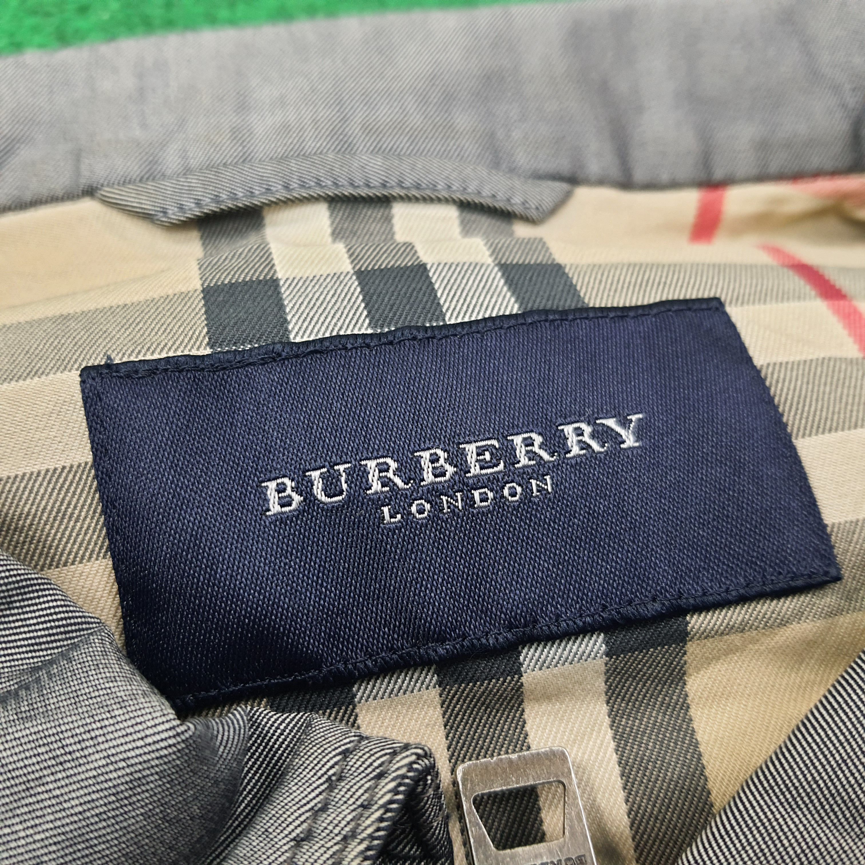 Burberry Vintage Burberry Nova Check Short Trench Coat C224N9 Size US M / EU 48-50 / 2 - 5 Thumbnail